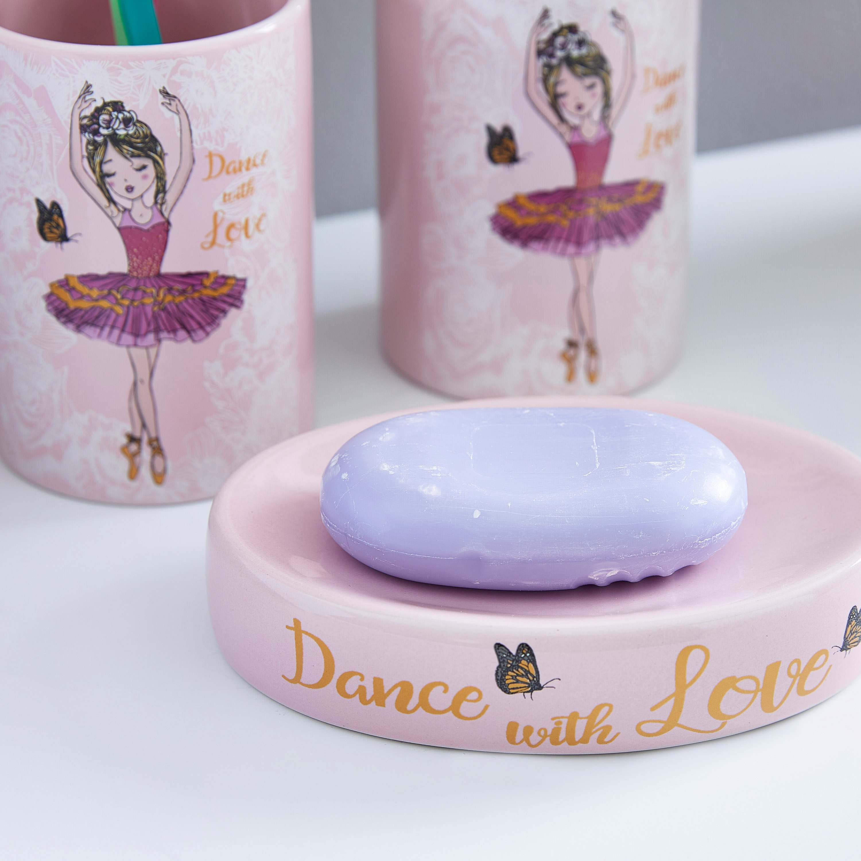 طقم أكسسوارات حمّام سيراميك 3 قطع بتصميم باليرينا-hbxhomeware-hbxkidsandyouth-image-3