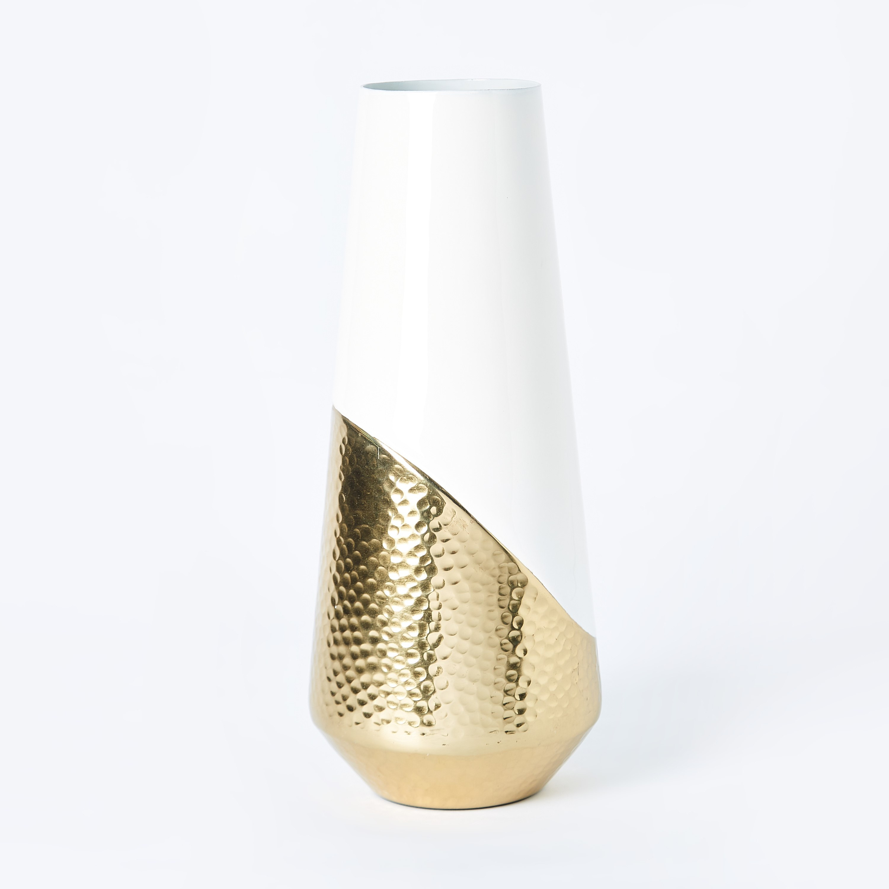 مزهرية أسطوانية معدنية مطروقة مزدوجة اللون من أمايا-hbxbedroom-decorandaccessories-vases-image-4
