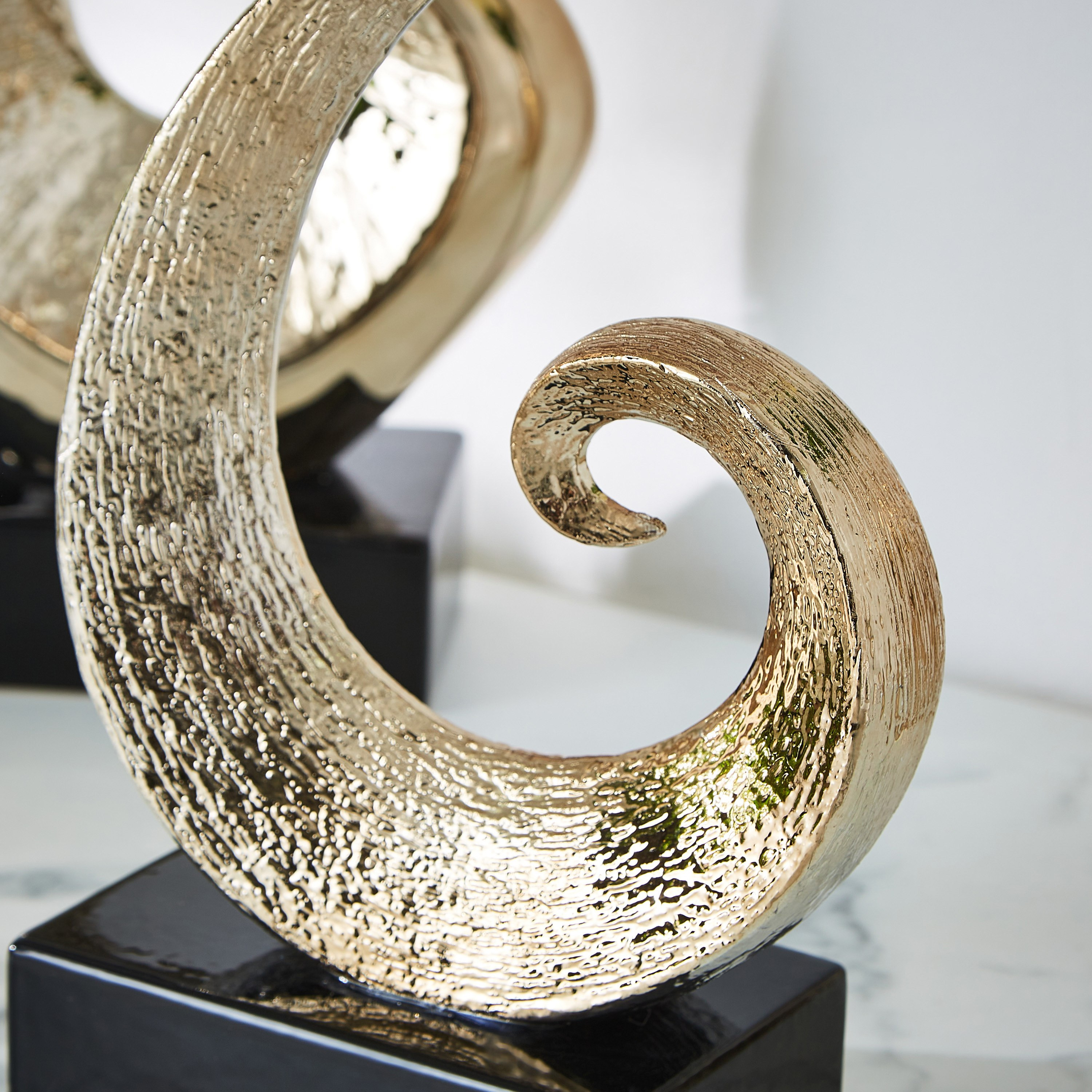 قطعة ديكور سيراميك من دوق-hbxhomeware-homedecor-figurinesandornaments-image-3