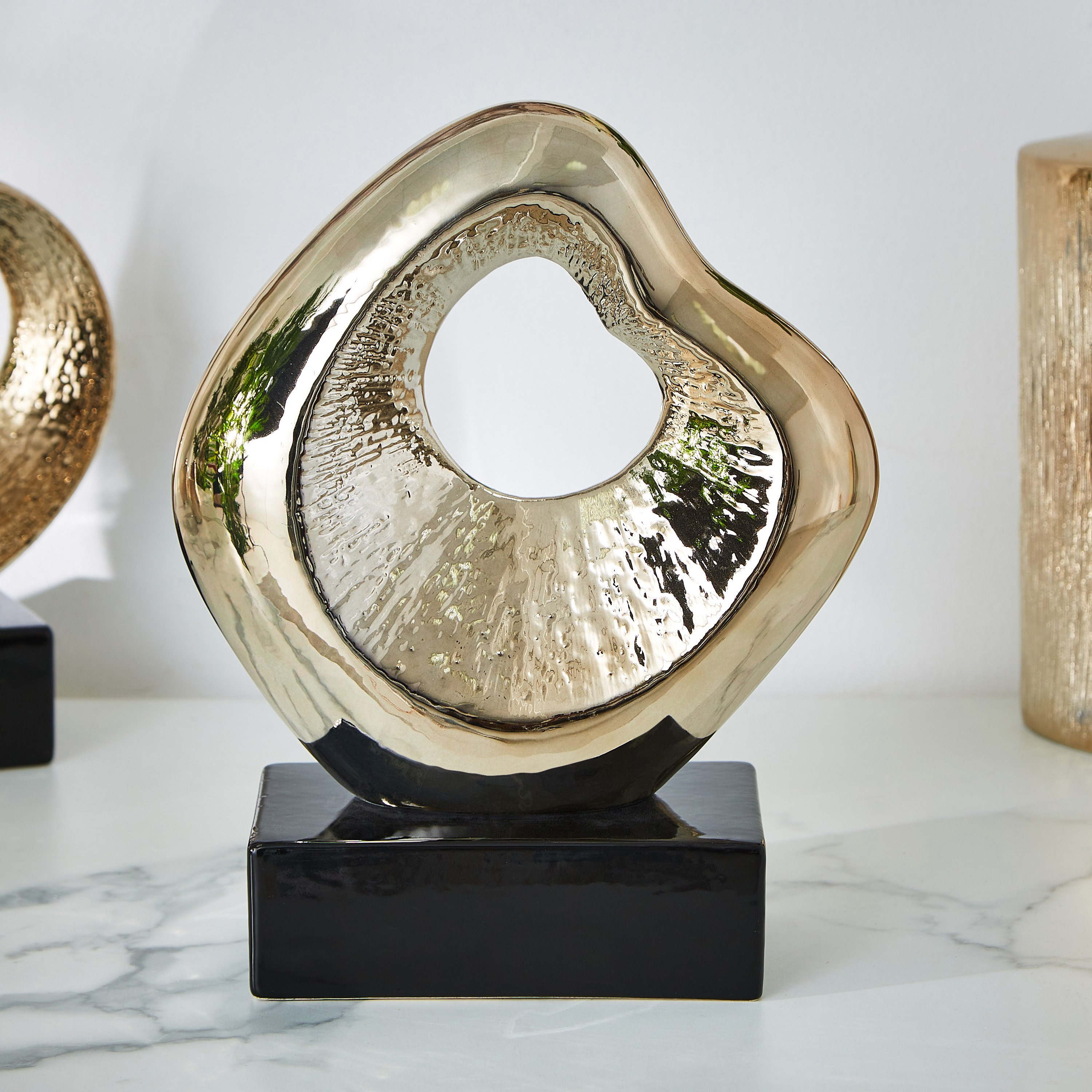 قطعة ديكور سيراميك ميتاليك من دوق-hbxhomeware-homedecor-figurinesandornaments-image-2