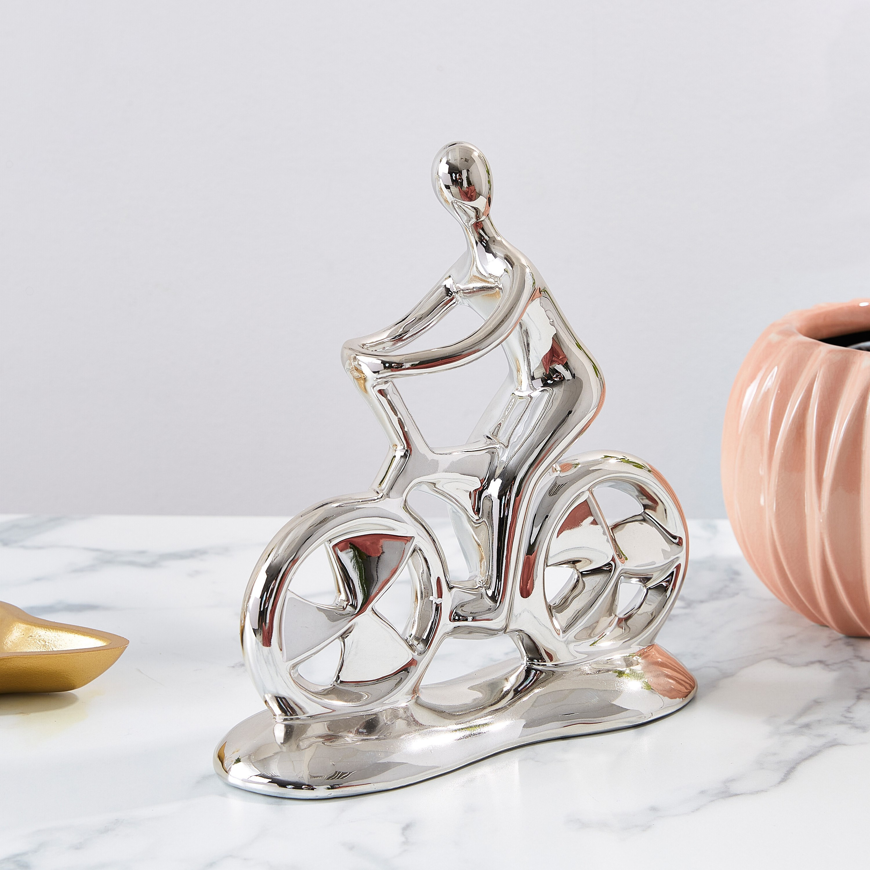 قطعة ديكور سيراميك بتصميم قائد دراجة من دوق-hbxhomeware-homedecor-figurinesandornaments-image-2
