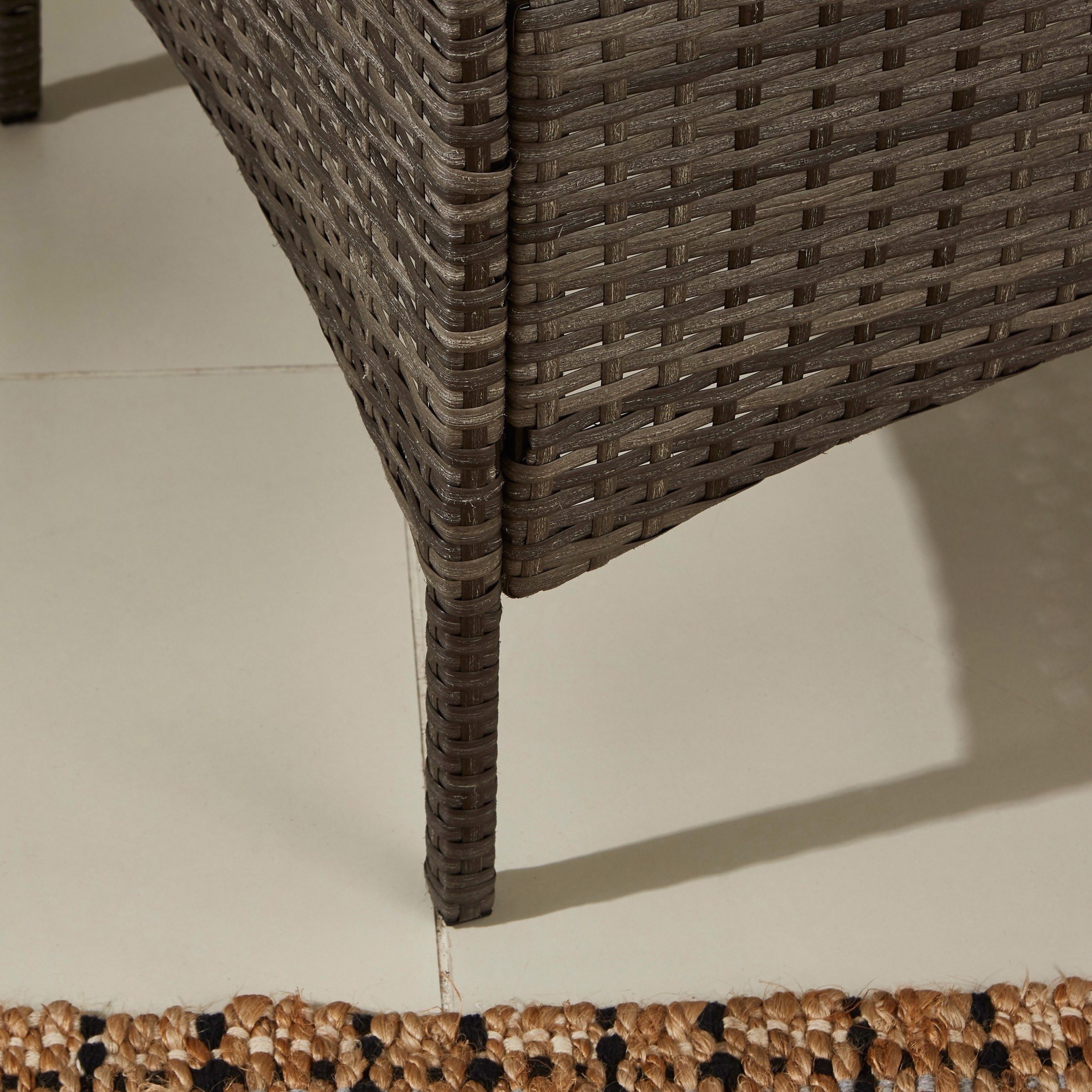 طقم كنبة موسّدة 4 مقاعد للجلسات الخارجية مع طاولة قهوة من جرينادا-hbxfurniture-sofasandarmchairs-sofasets-image-6