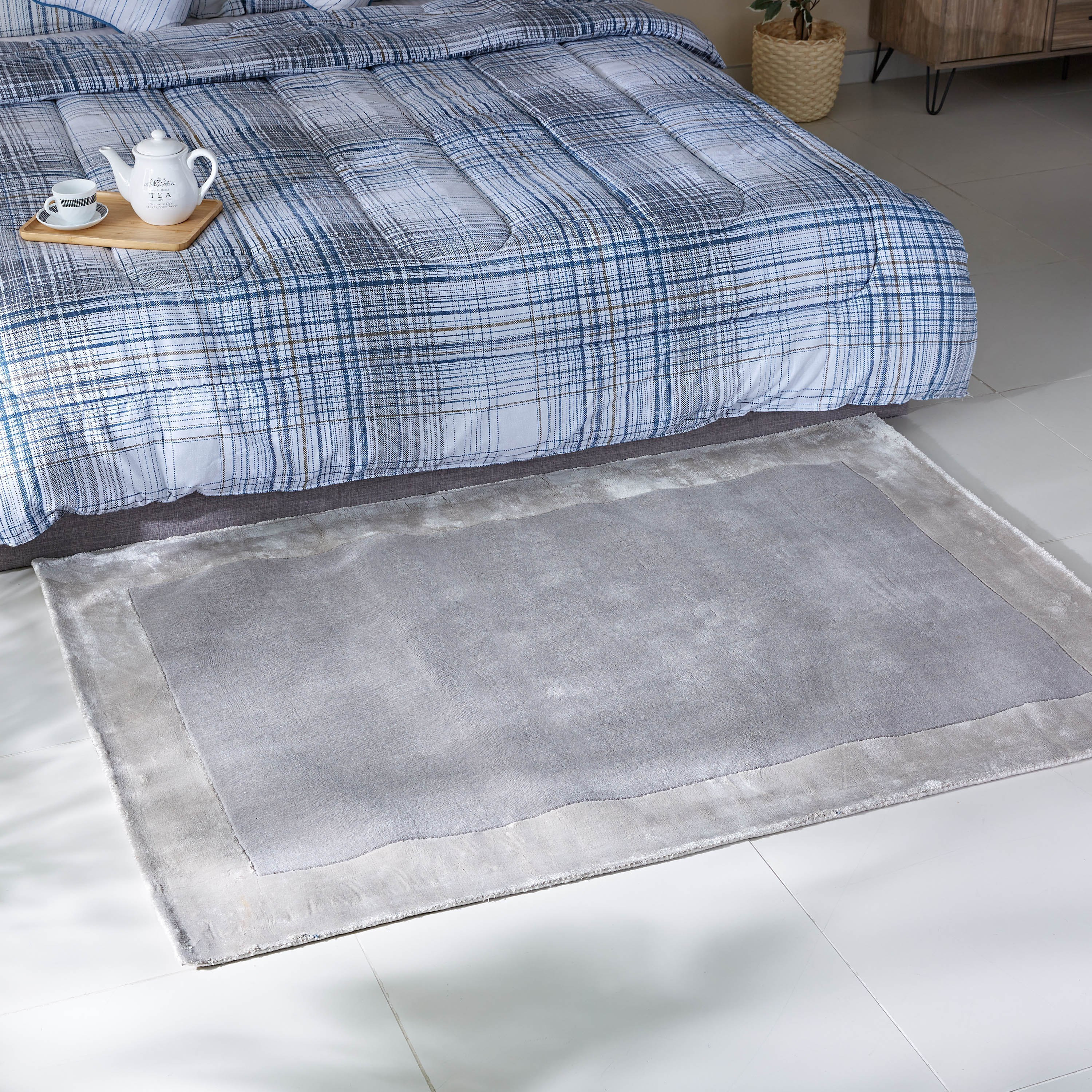 سجادة من الصوف والفسكوز صناعة يدوية من أسكوت - 170x120 سم-hbxdecorandfurnishings-floorcoverings-rugs-image-1