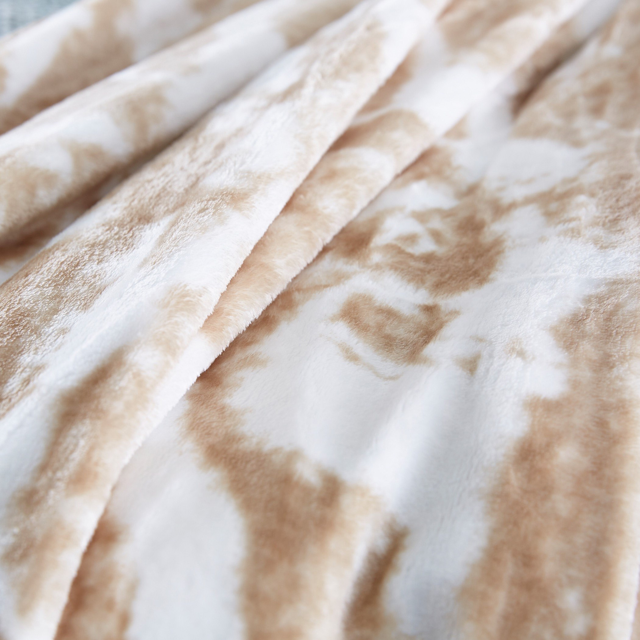 بطّانية خفيفة فلانيل بطبعات من جينيث - 130x180  سم-hbxhomeware-hbxbedroom-image-3