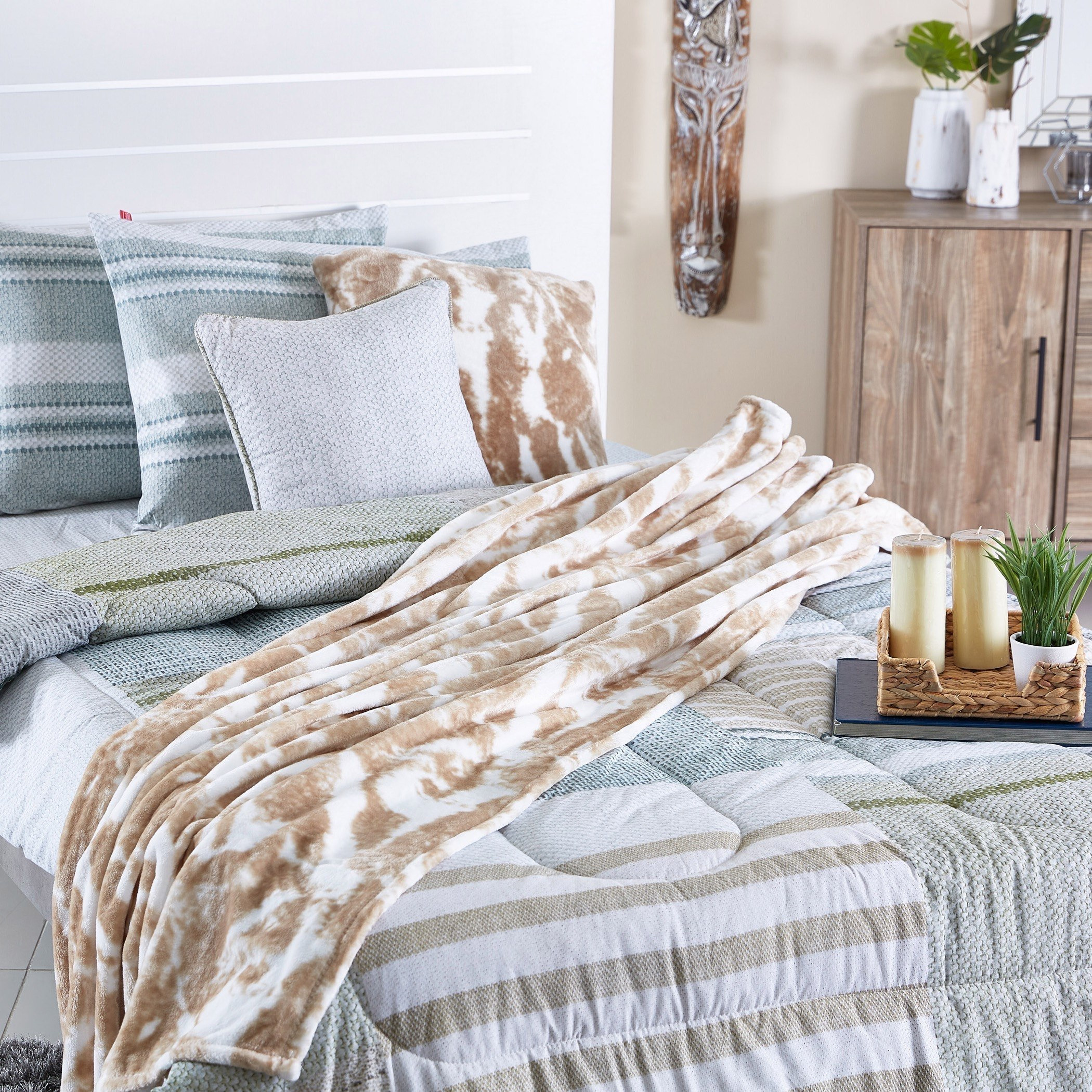 بطّانية خفيفة فلانيل بطبعات من جينيث - 130x180  سم-hbxhomeware-hbxbedroom-image-4