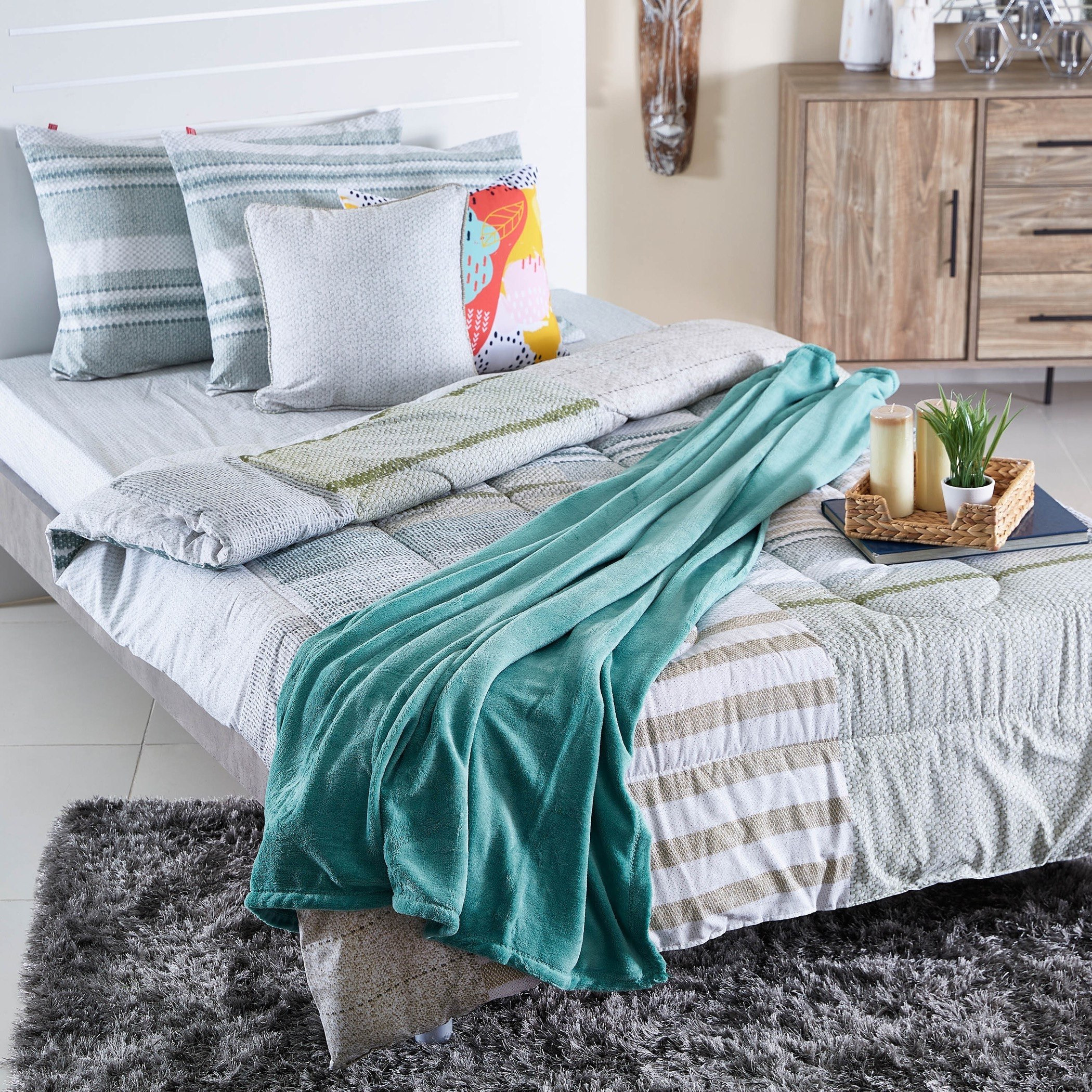 بطانية صوف خفيفة سادة كورال من أونتاريو - 120x170 سم-hbxhomeware-hbxbedroom-image-4