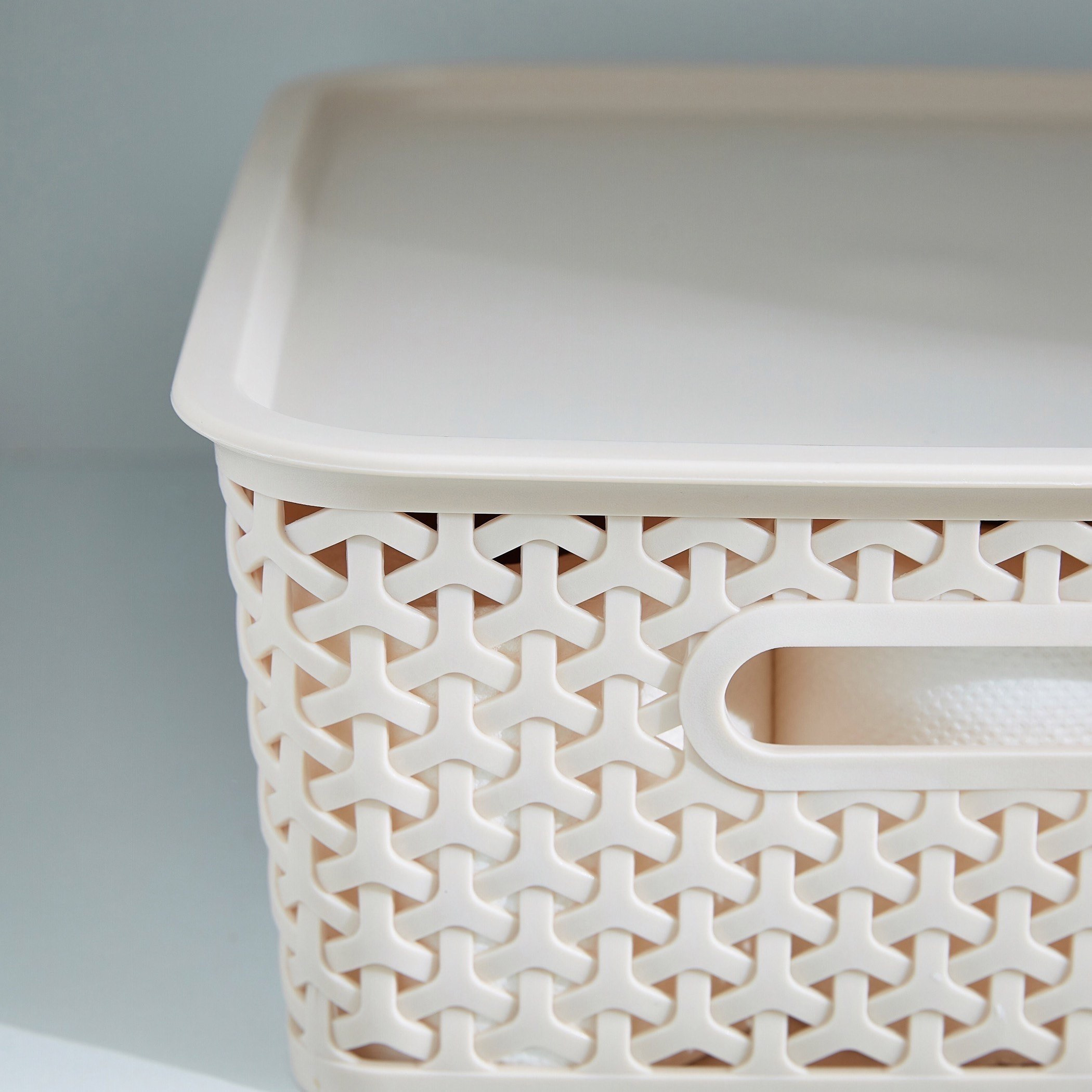 Spectra Royal Basket with Lid - 30x37x13 cm-hbxbedroom-bedroomaccessories-bedroomstorage-image-3