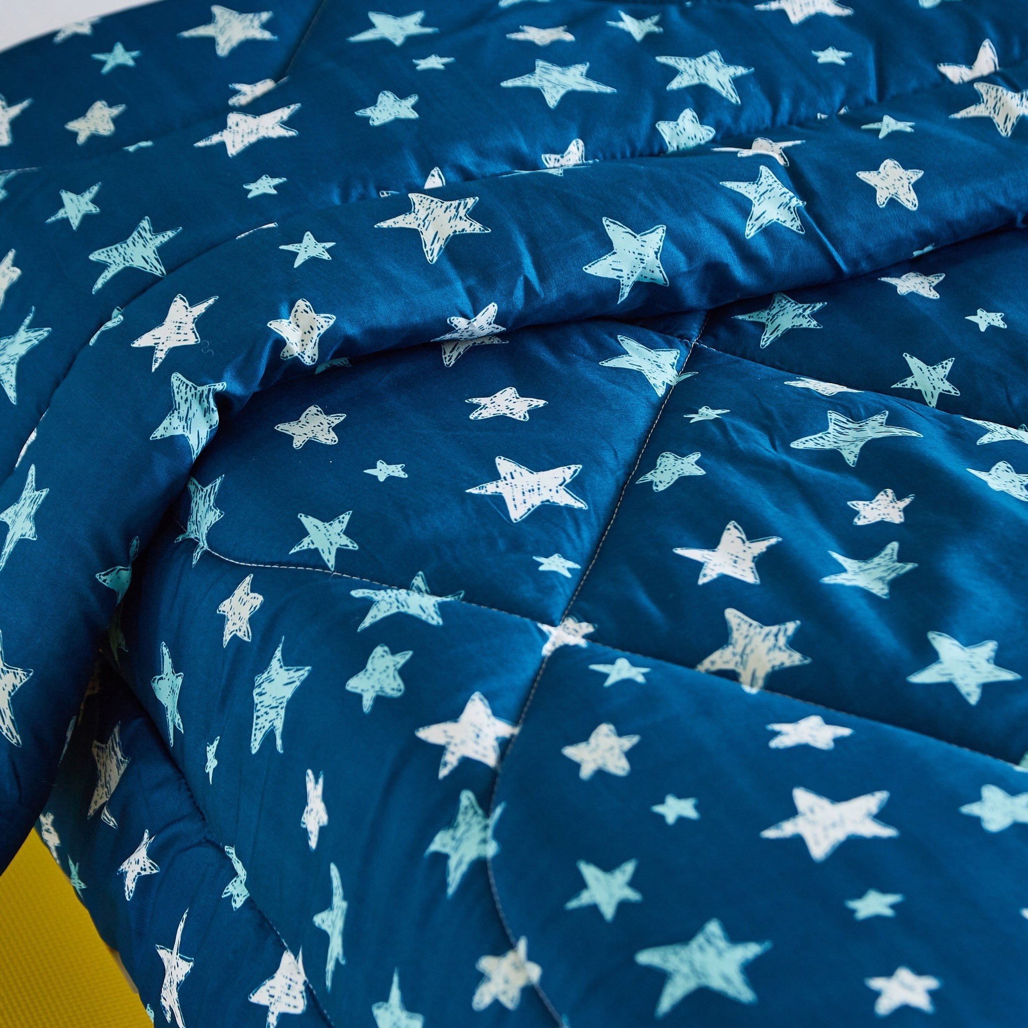 طقم لحاف فردي قطعتين بطبعات جلاكسي- 135x220 سم-hbxhomeware-hbxkidsandyouth-image-6