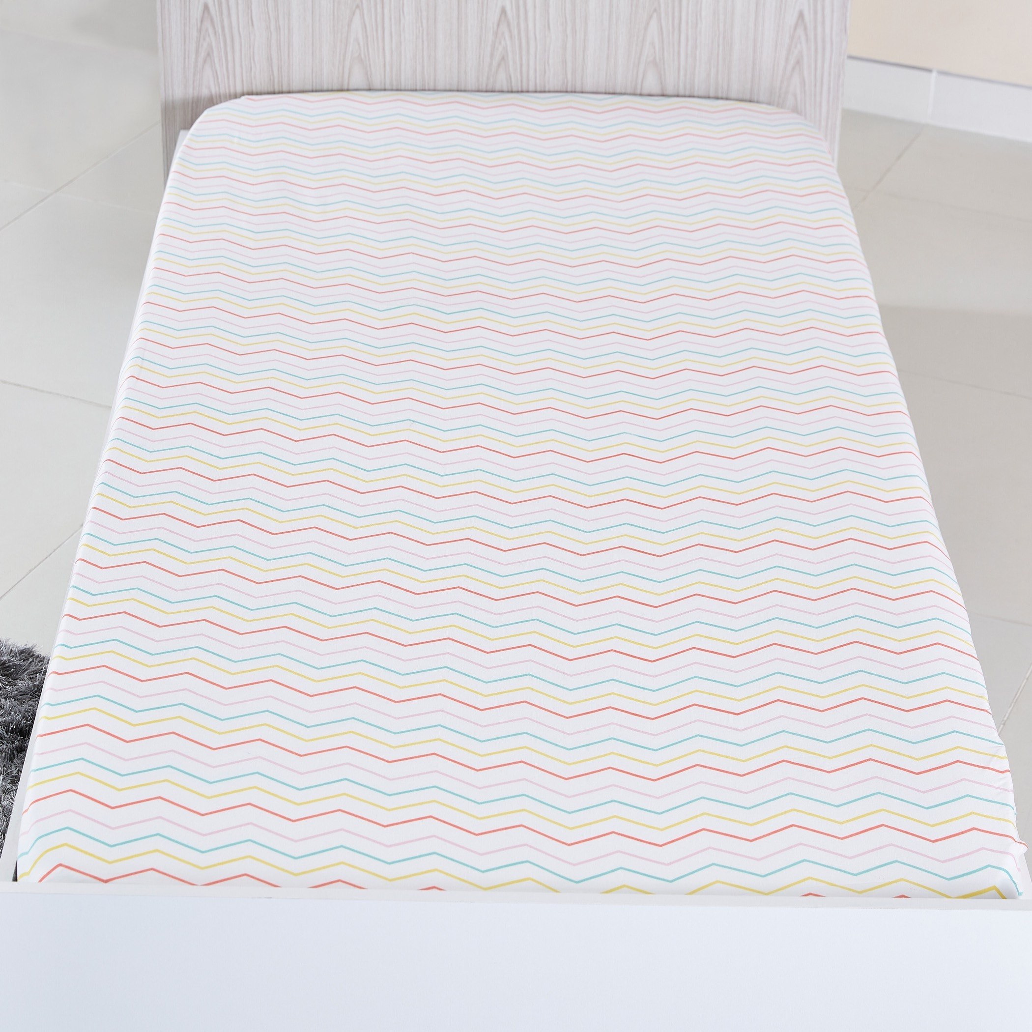شرشف مطّاطي فردي بطبعات من شيفرون - 90x200 سم-hbxhomeware-bedding-fittedsheets-image-2