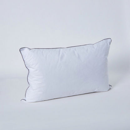 Luxury Down Alternative Filled Cushion - 40x65 cms