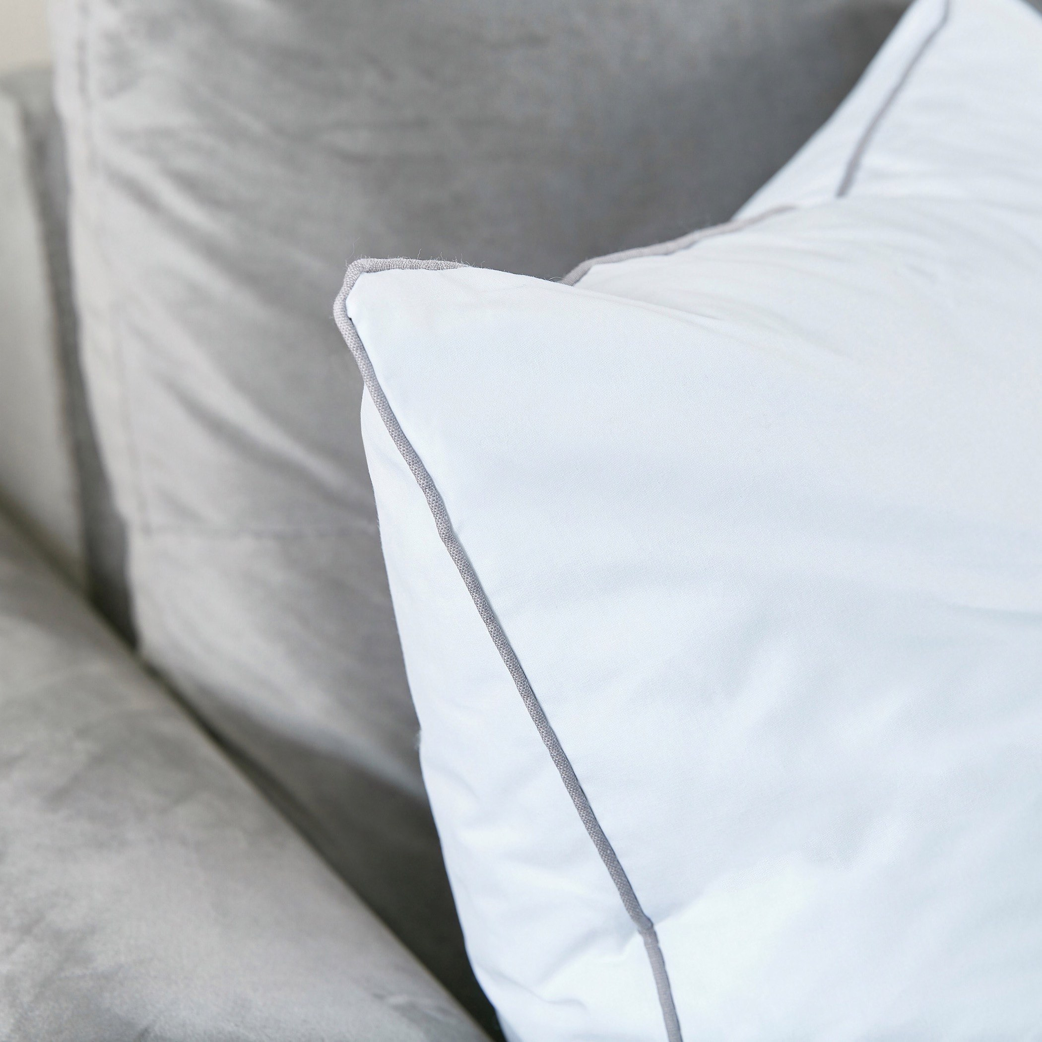 Luxury Down Alternative Filled Cushion - 50x50 cm-hbxlivingroom-furnishings-cushionsandcovers-filledcushions-image-2