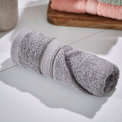 Novel Cotton Hand Towel - 40x70 cm