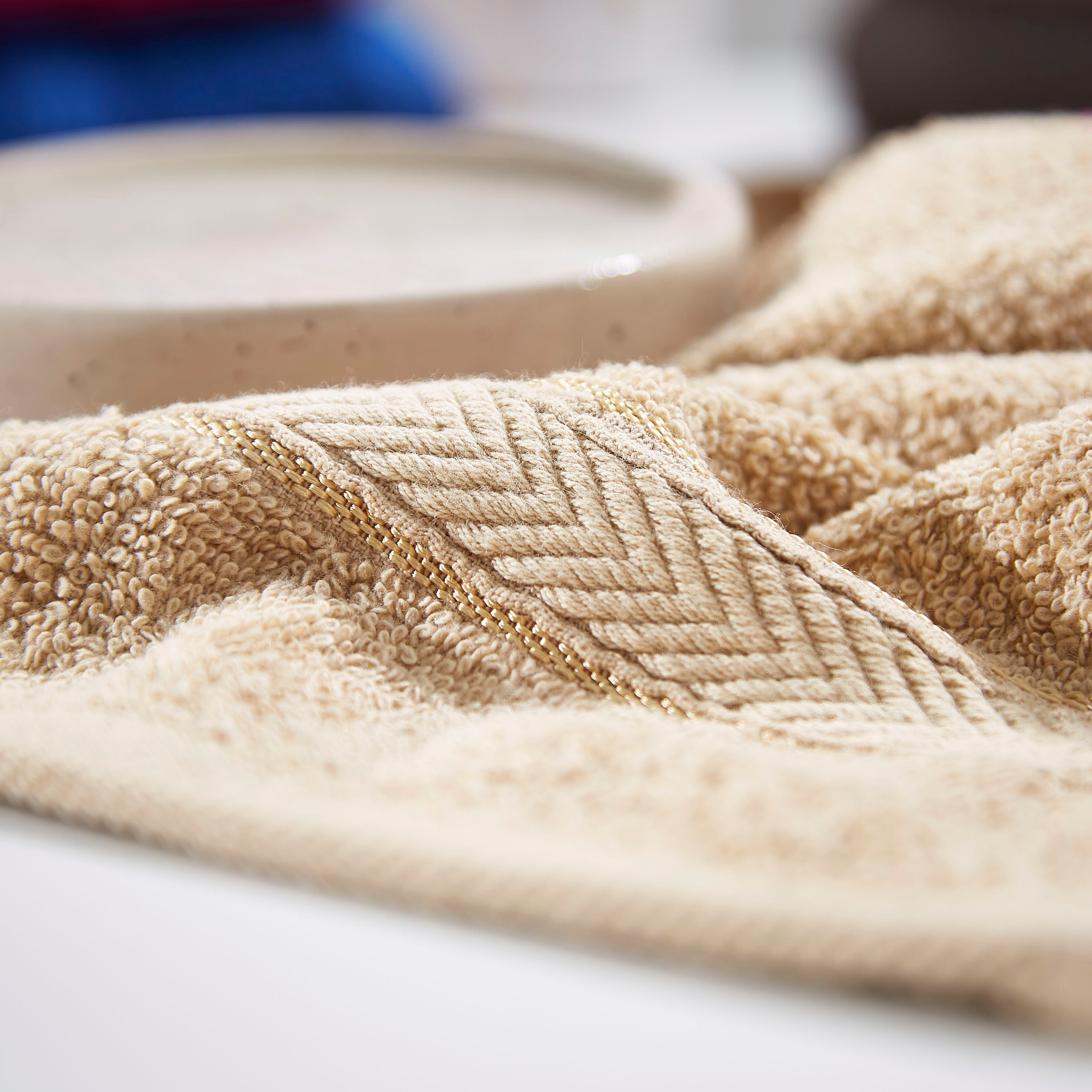 منشفة يد قطن من نوفل- 40x70 سم-hbxbathroom-bathroomtextiles-image-3