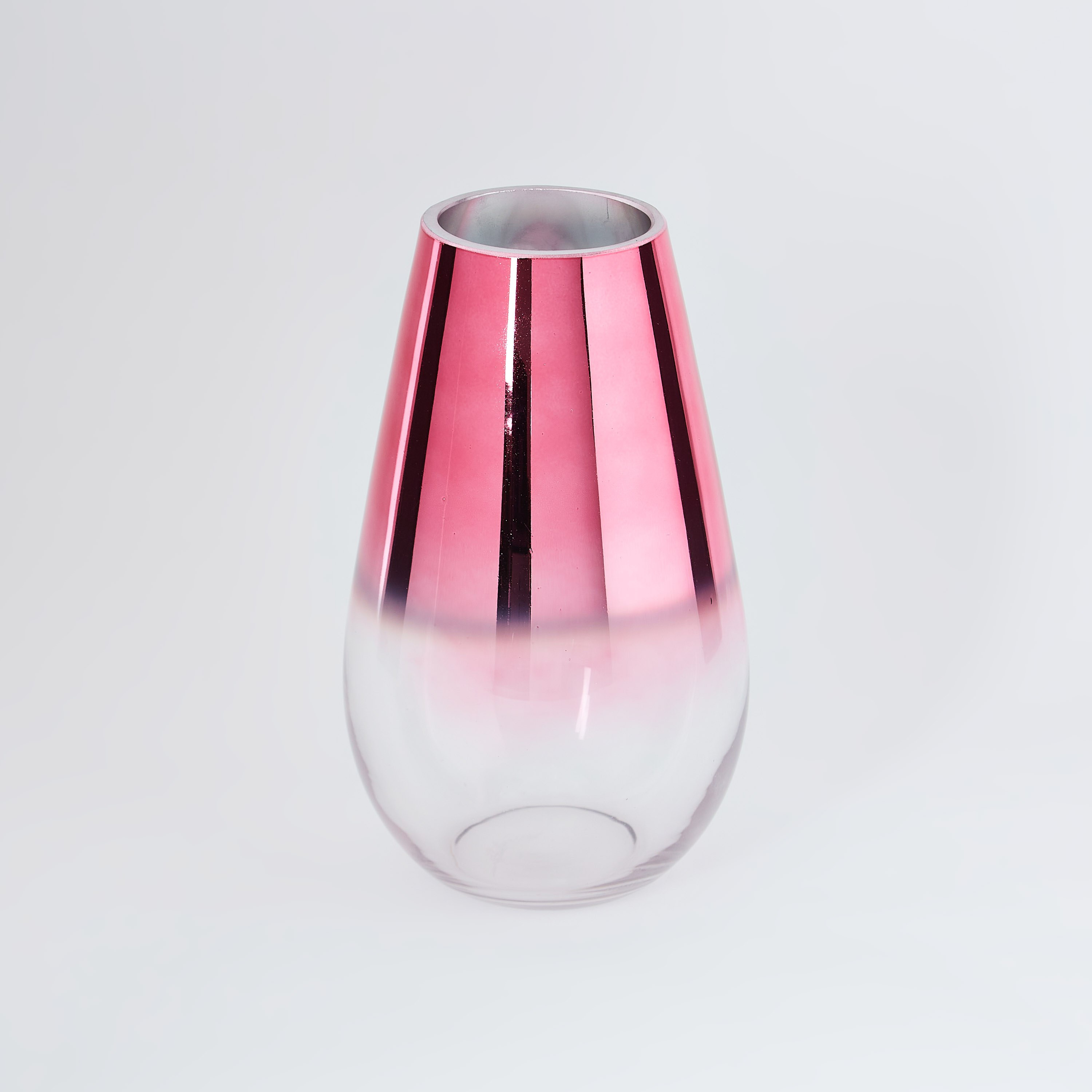مزهرية زجاجية على شكل قمع بلون متداخل من آفا-hbxbedroom-decorandaccessories-vases-image-5