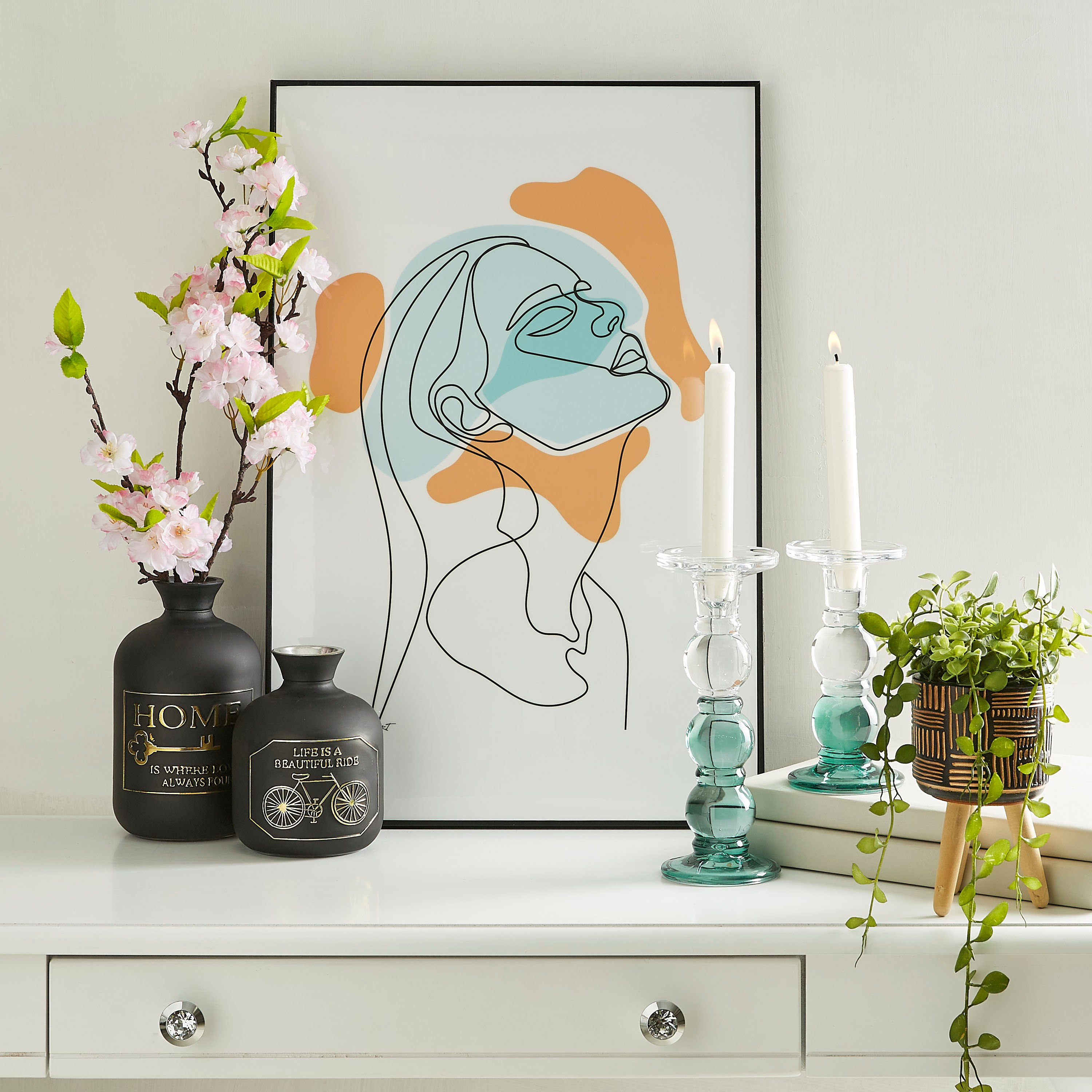 حامل شموع زجاجي عمودي رفيع جايد من آفا- صغير-hbxlivingroom-decorandaccessories-candleholders-image-4