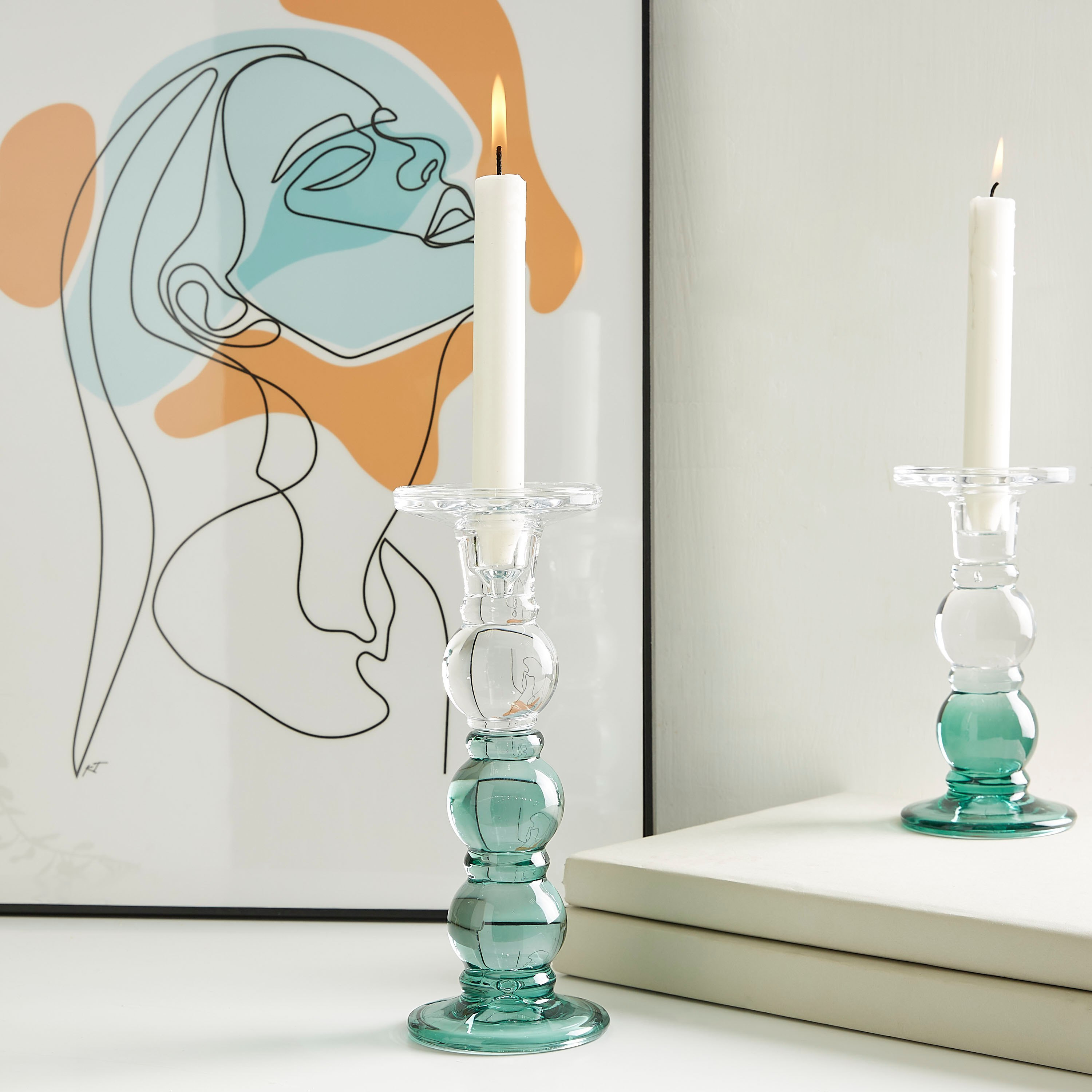 حامل شموع زجاجي رفيع بدعامة جايد من آفا- طويل-hbxlivingroom-decorandaccessories-candleholders-image-2
