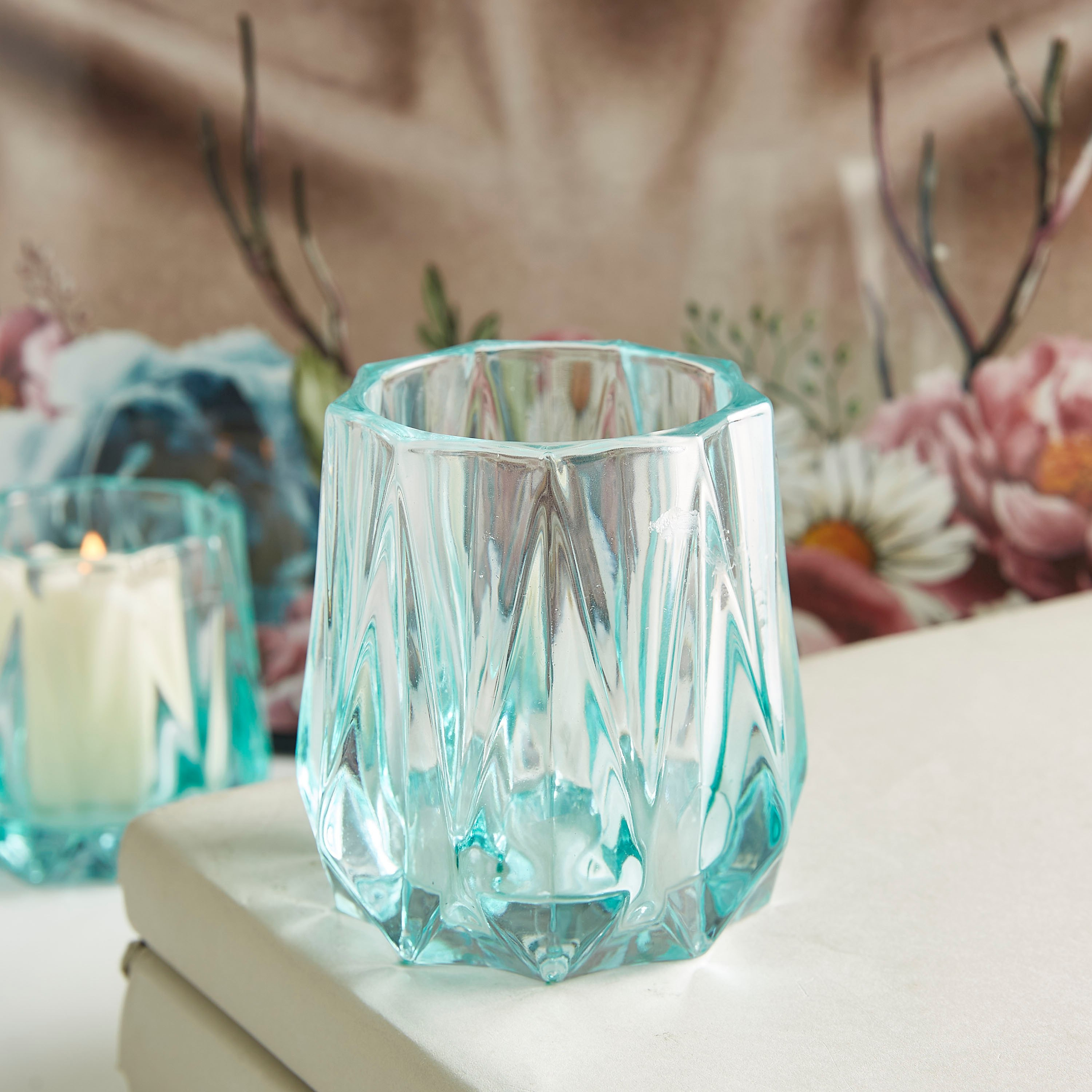 حامل شموع زجاجي بتصميم تجريدي ولون متدرج من آفا - طويل-hbxlivingroom-decorandaccessories-candleholders-image-1