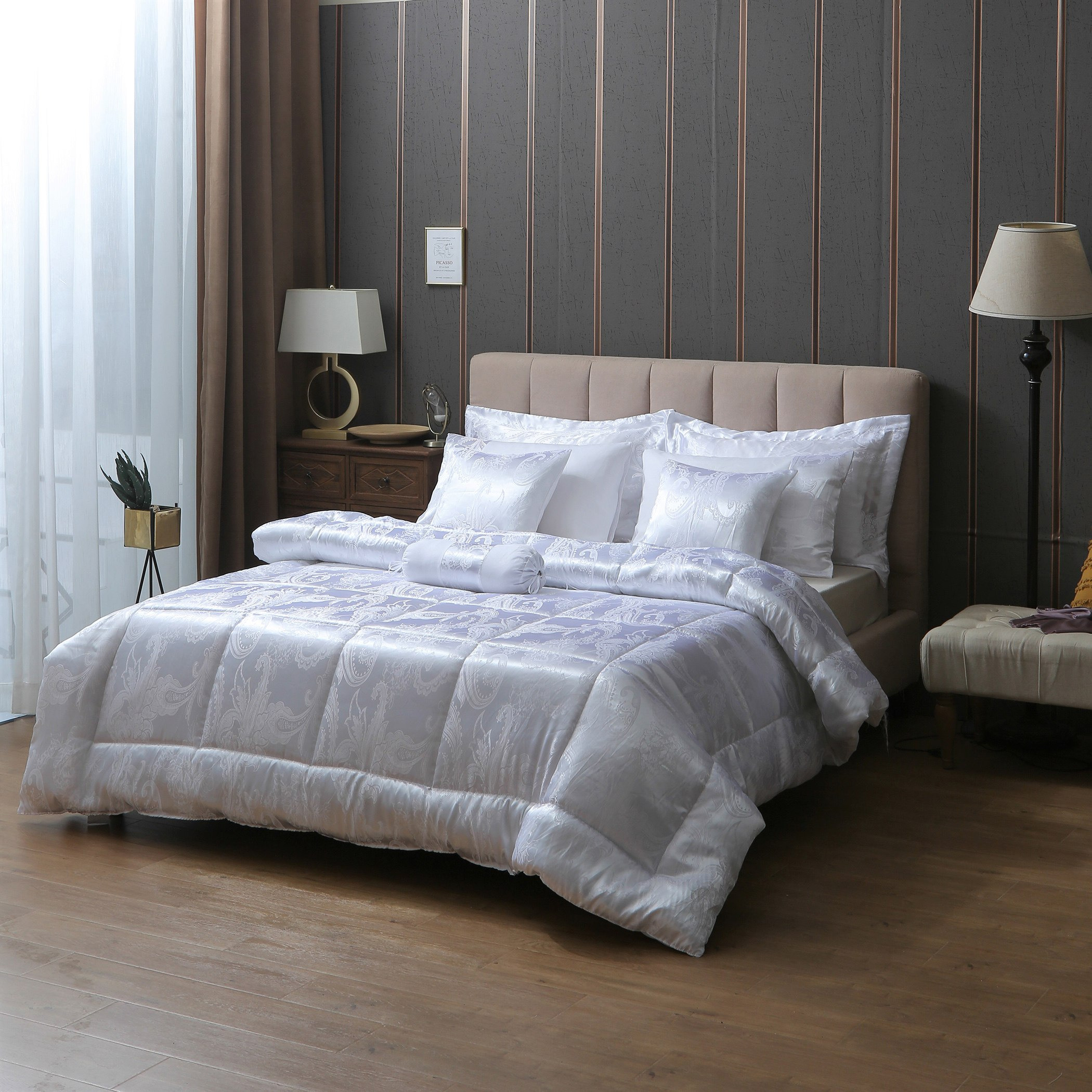 طقم لحاف جاكار كينج 9 قطع من أديرا - 220x240 سم-hbxhomeware-hbxdecorandfurnishings-image-7