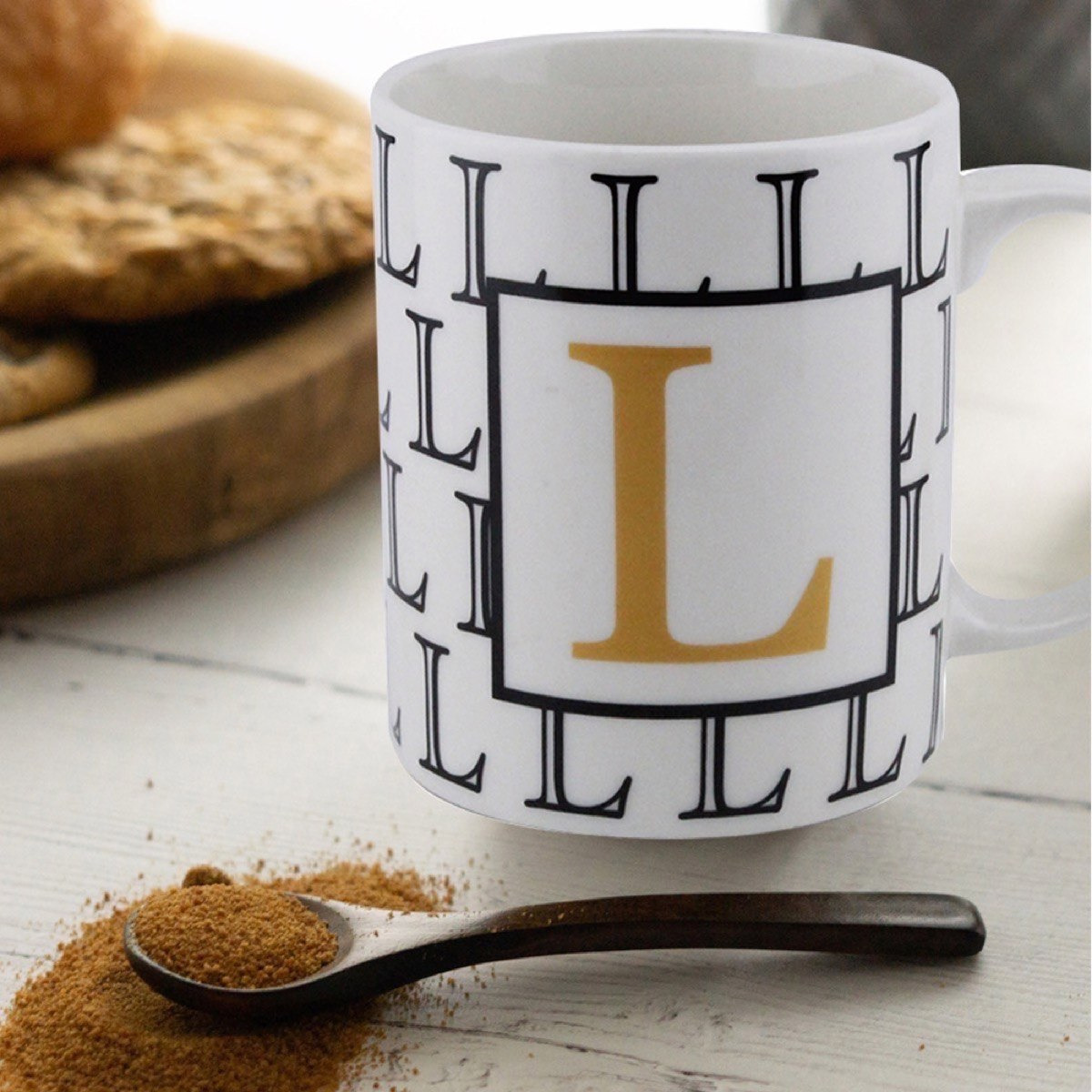 مج قهوة بورسلين بحرف الـ L من فيست - 300 مل-hbxdecorandfurnishings-tabletop-crockery-image-1
