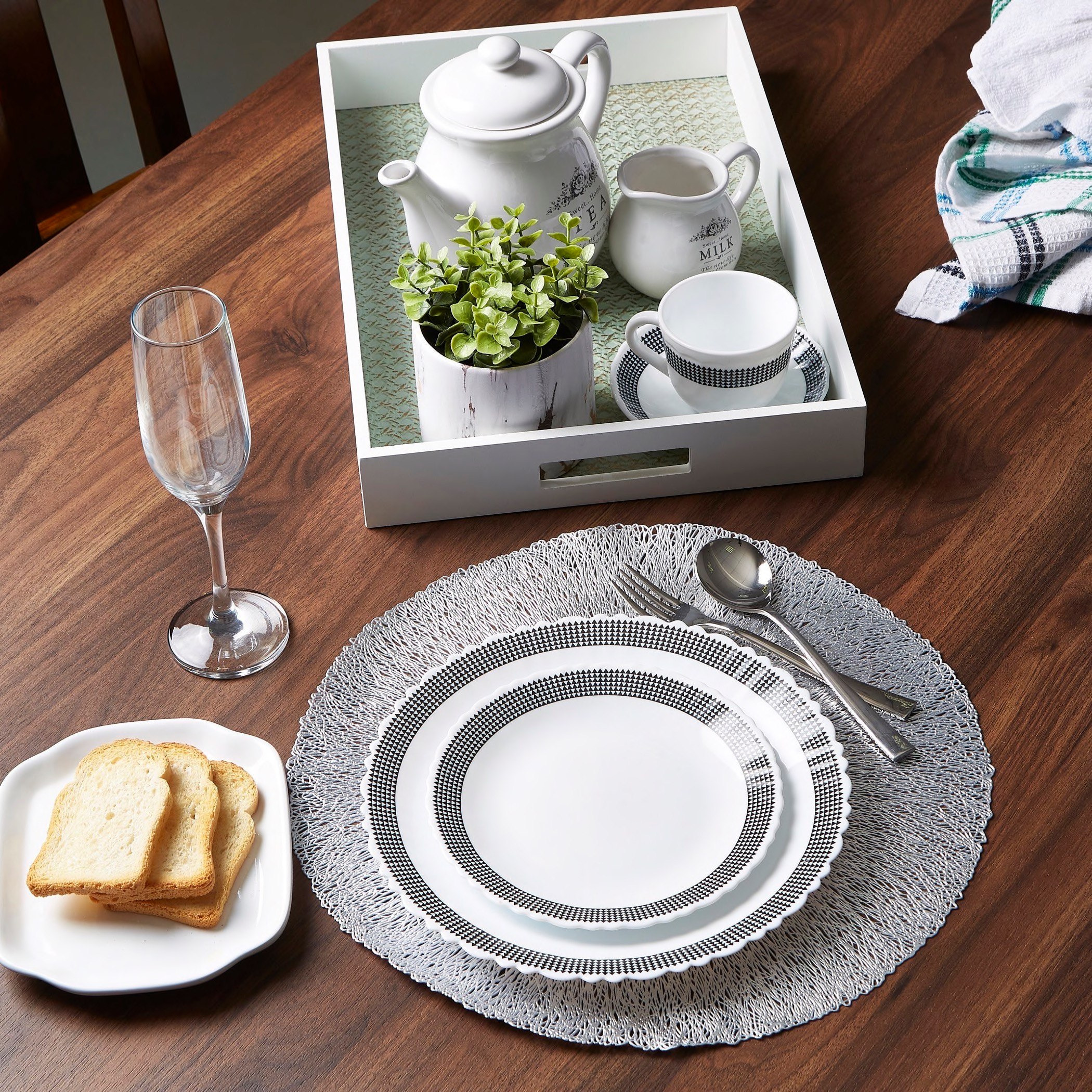 لبادة صحون مستديرة من داليا - 38 سم-hbxdecorandfurnishings-homefurnishings-tablelinens-image-3