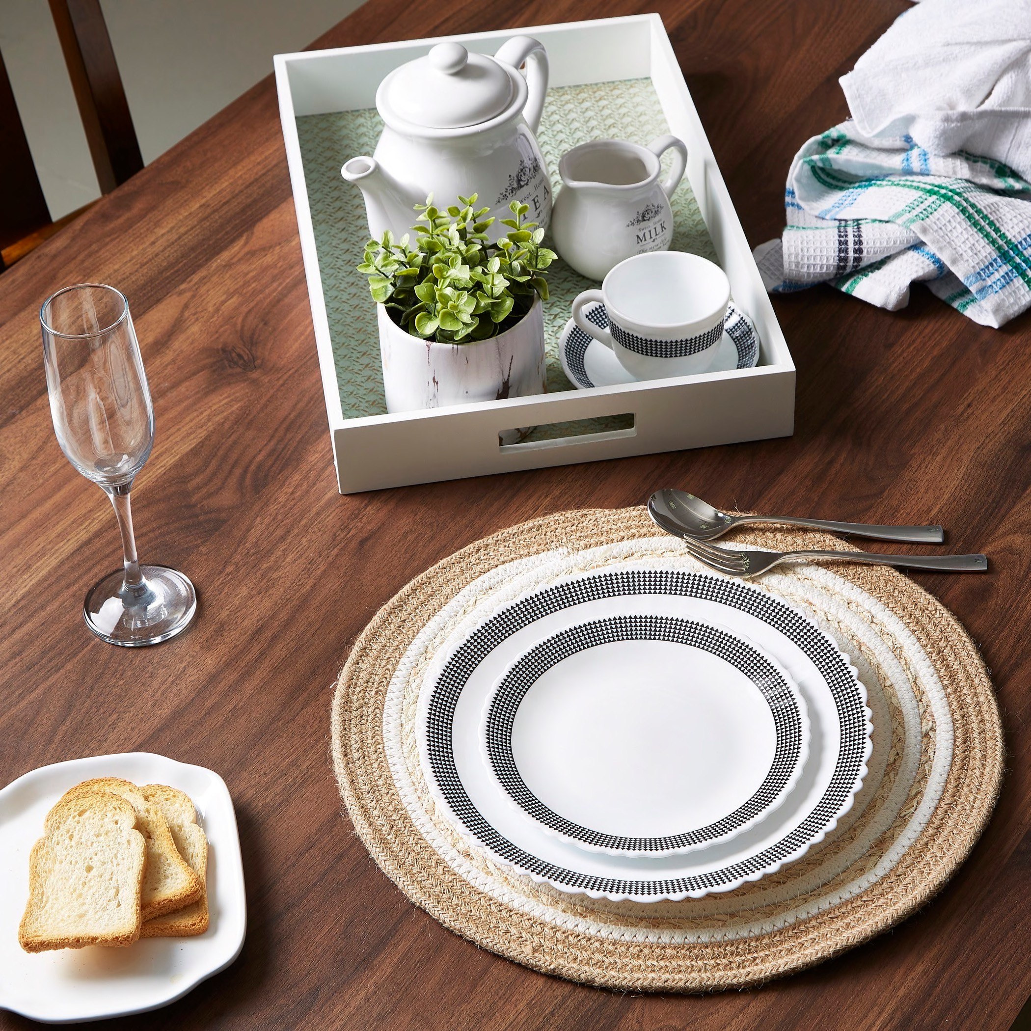 لبادة صحون جوت مستديرة من ديلان - 38 سم-hbxdecorandfurnishings-homefurnishings-tablelinens-image-3