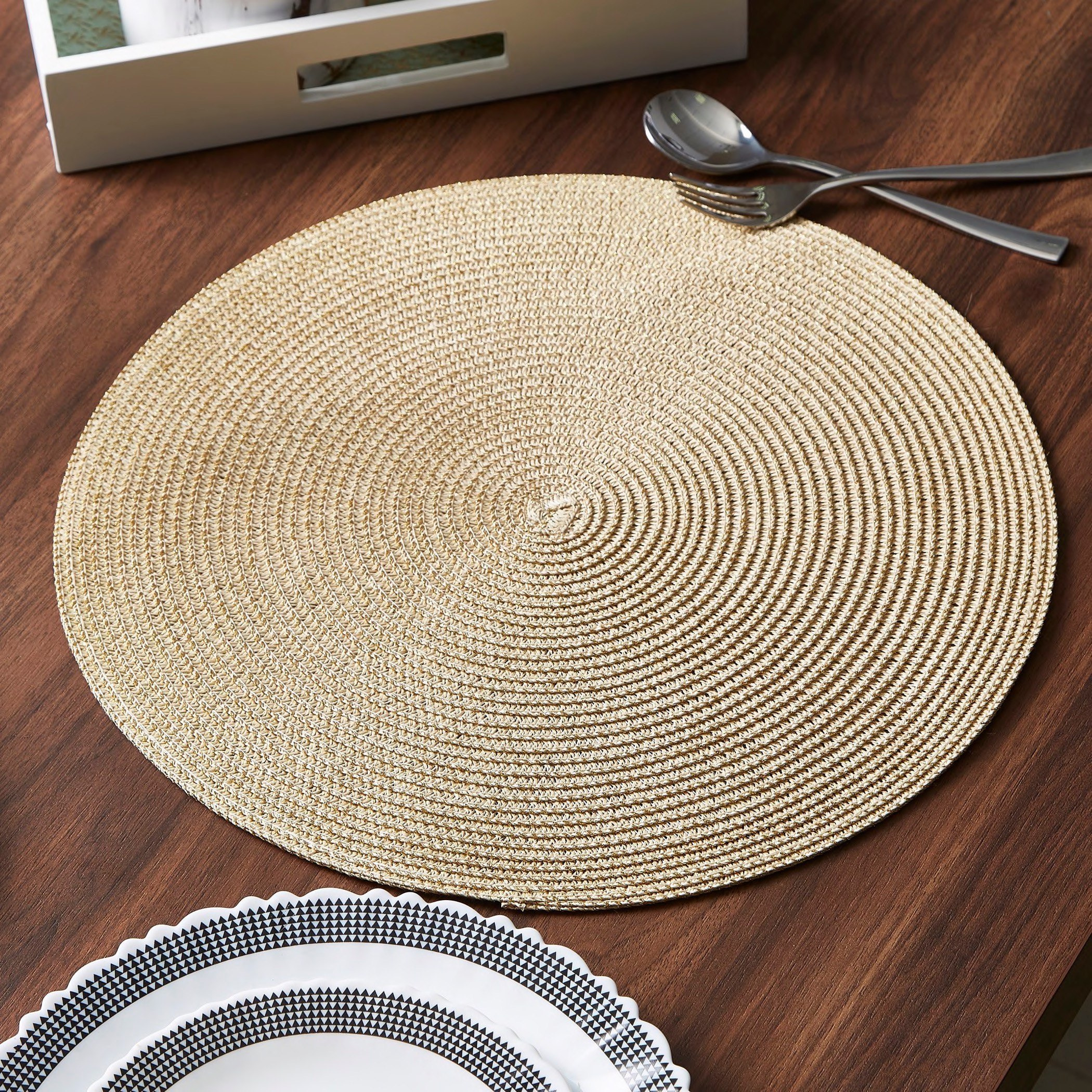 مفرش طاولة منسوج مستدير جالاكسي - 38 سم-hbxdecorandfurnishings-homefurnishings-tablelinens-image-1