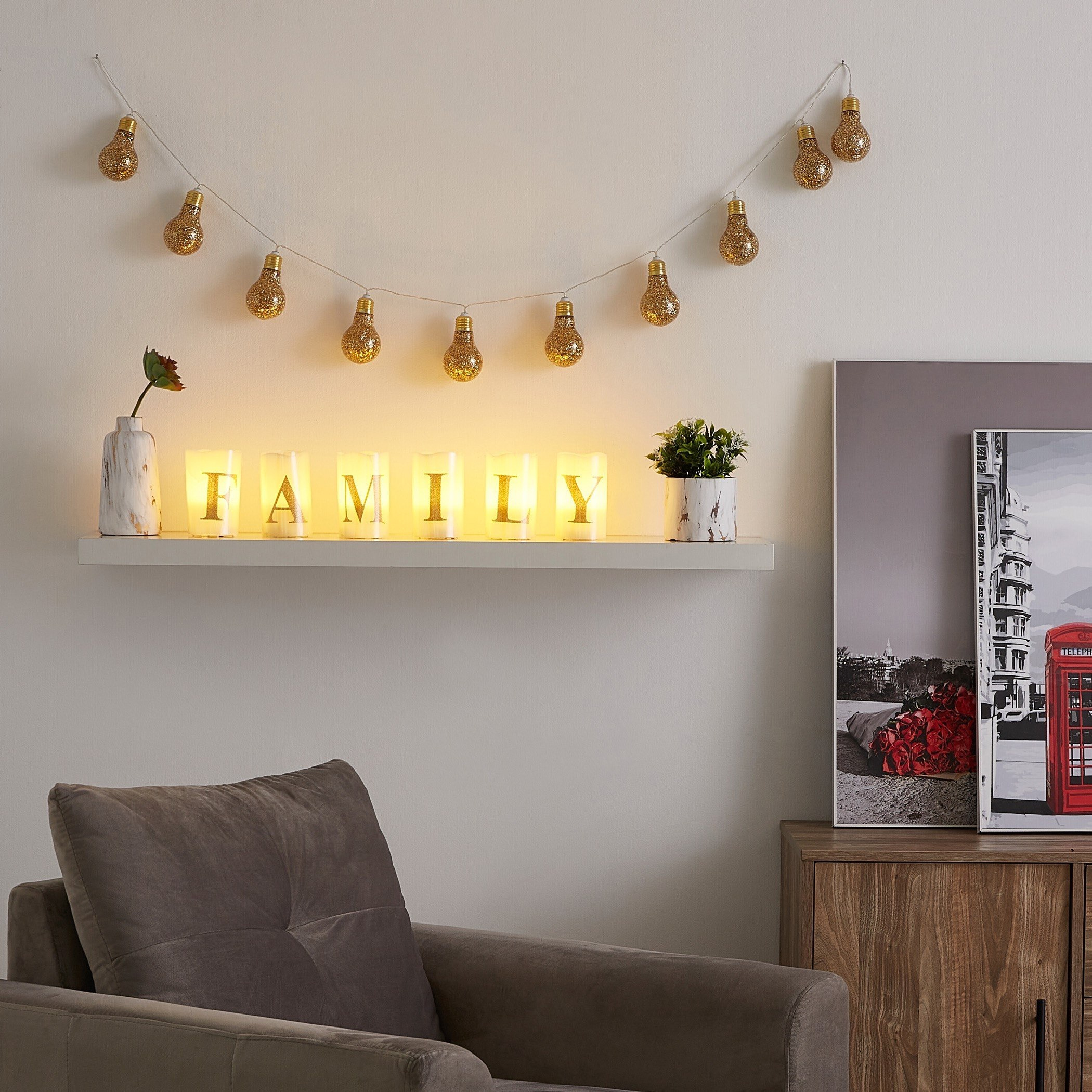 طقم شموع أل إي دي بتصميم كلمة فاميلي من أورلا-hbxdiningroom-lighting-decorativesandstringlights-image-6