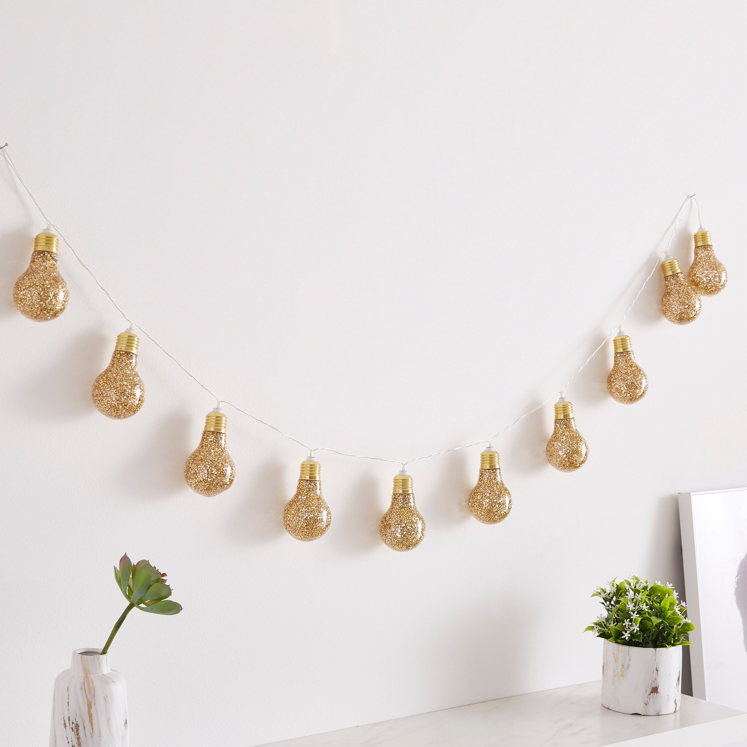 خيط مصابيح أل إي دي 10 قطع من أورلا - 165 سم-hbxdiningroom-lighting-decorativesandstringlights-image-2