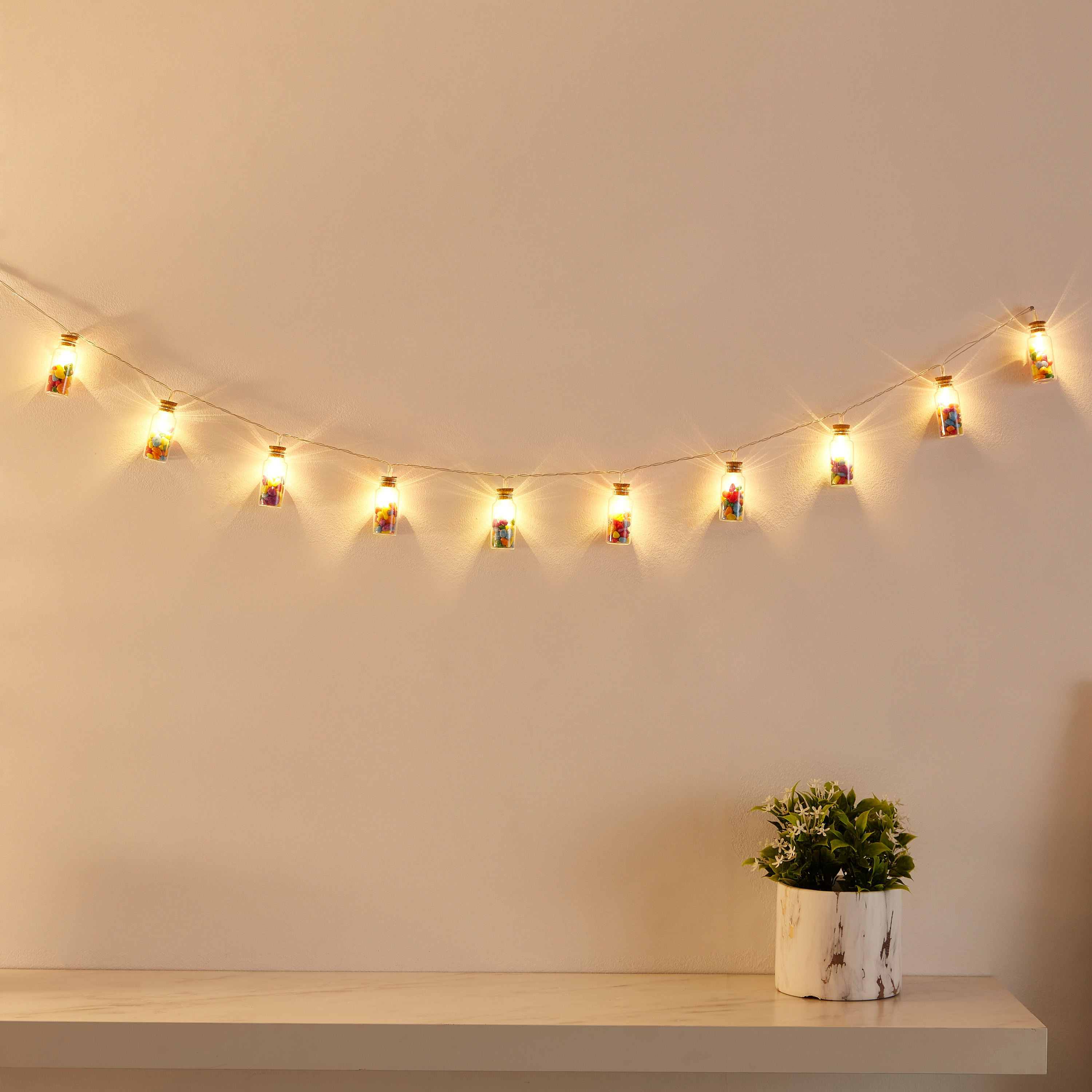 خيط إضاءة أل إي دي بتصميم قارورة 10 قطع من أورلا - 120 سم-hbxhomeware-lighting-decorativesandstringlights-image-1