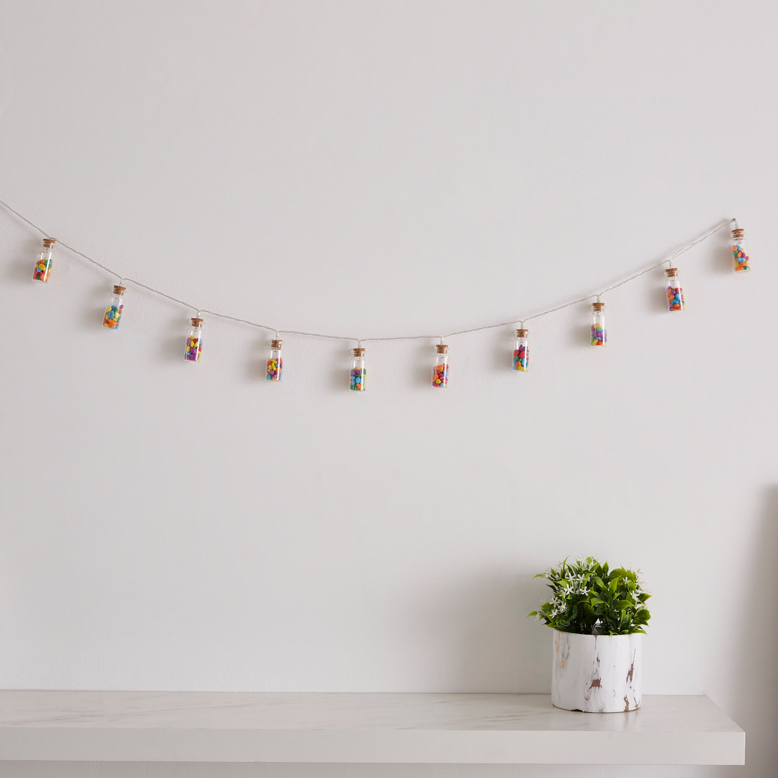 خيط إضاءة أل إي دي بتصميم قارورة 10 قطع من أورلا - 120 سم-hbxhomeware-lighting-decorativesandstringlights-image-2