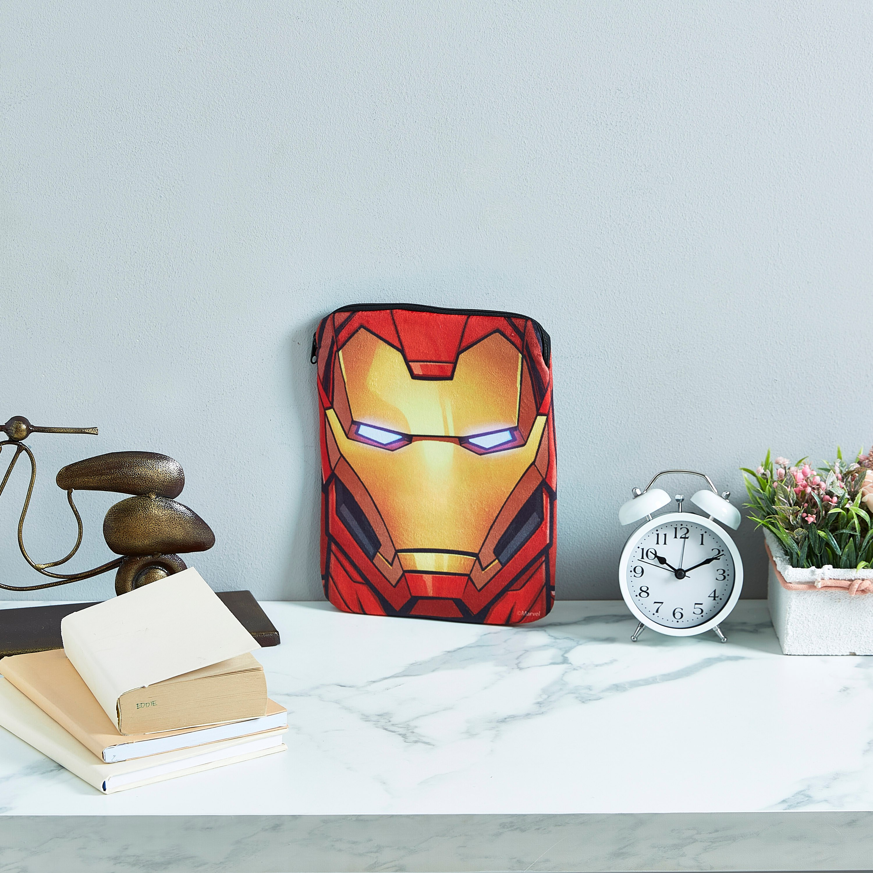 كم تابليت 10 بوصة بتصميم آيرون مان-hbxkidsandyouth-playroom-stationery-image-4