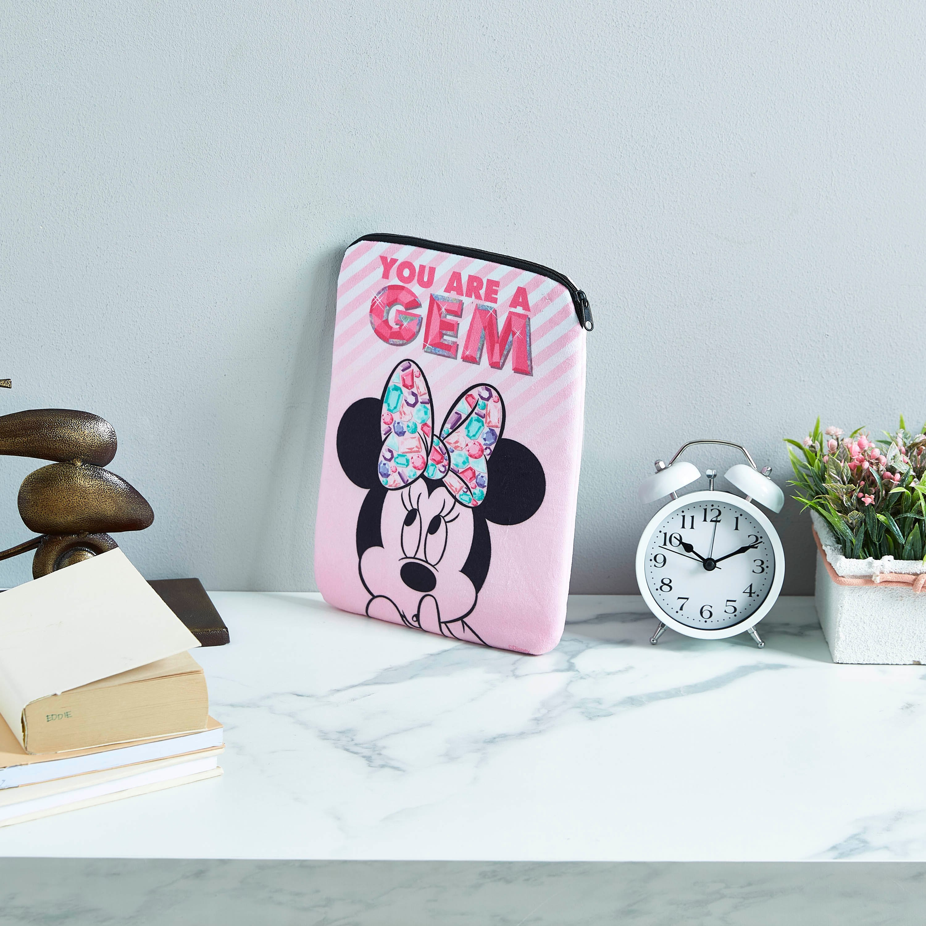 كم تابليت 10 بوصة بتصميم ميني ماوس-hbxkidsandyouth-playroom-stationery-image-4