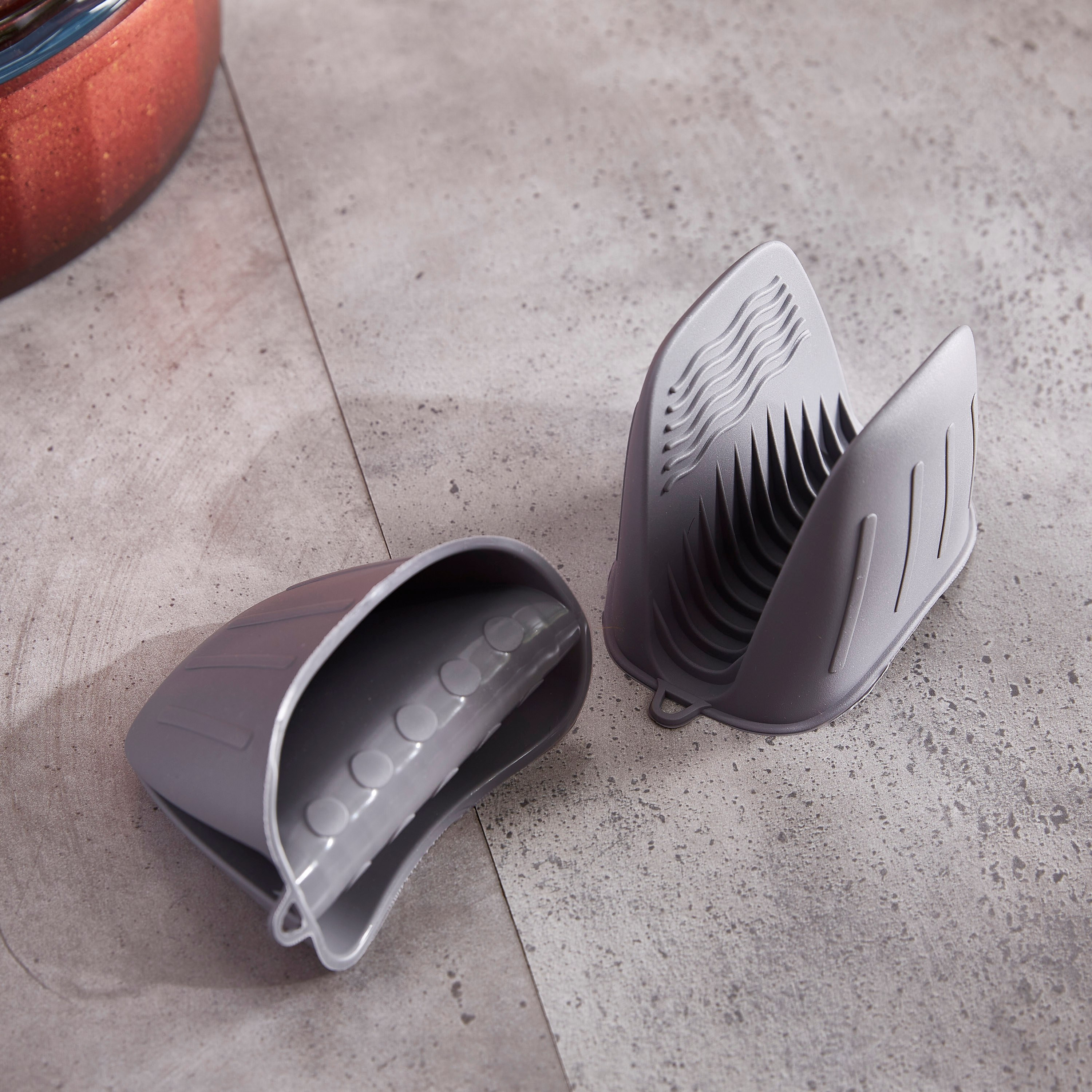 طقم أواني طهي ثقيلة دايكاست قابلة للاستخدام في الفرن من لا كوتشينا -7 قطع-hbxkitchen-kitchenware-foodpreparation-image-2