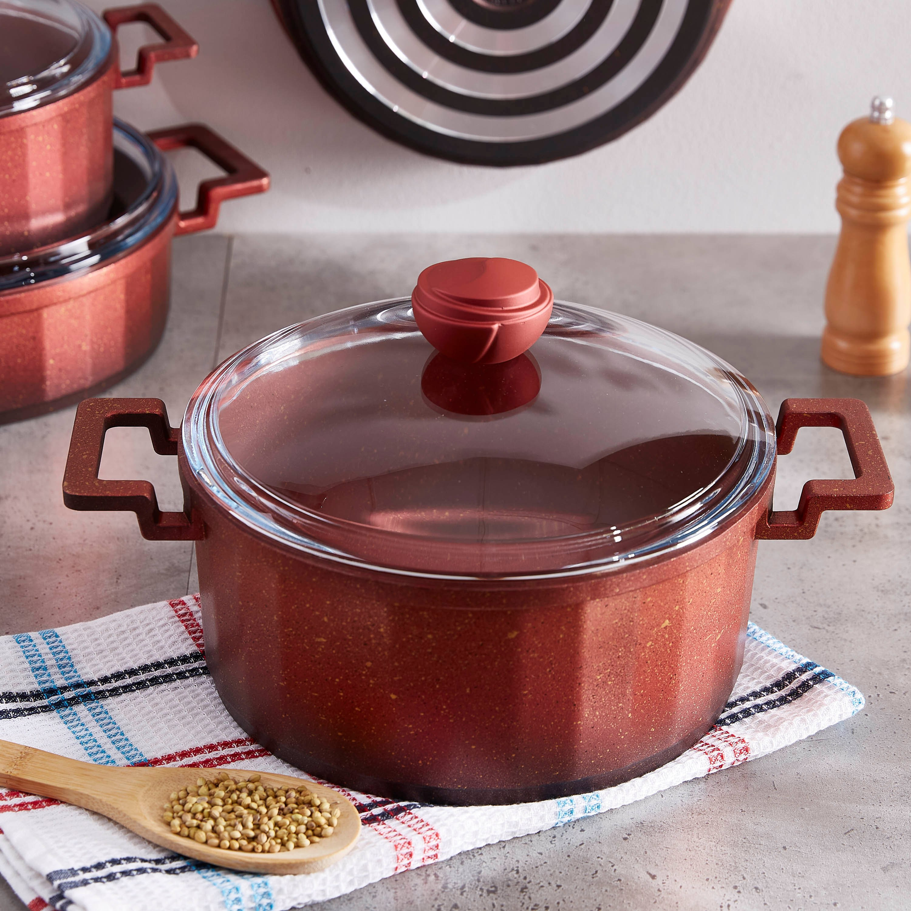 طقم أواني طهي ثقيلة دايكاست قابلة للاستخدام في الفرن من لا كوتشينا -7 قطع-hbxkitchen-kitchenware-foodpreparation-image-4