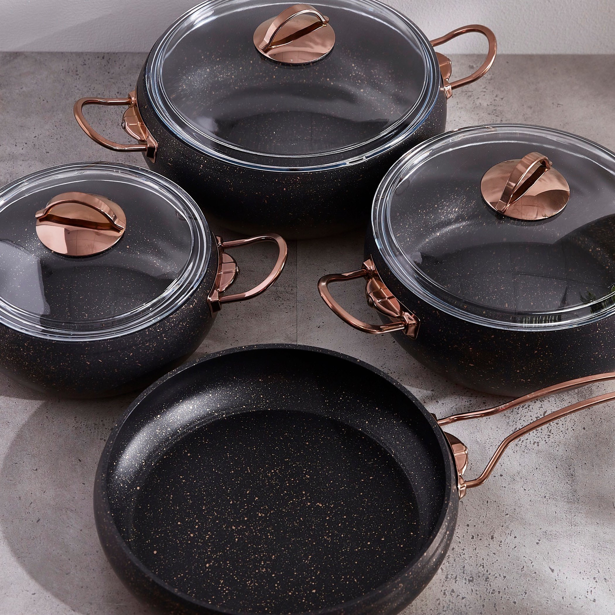 طقم أواني طهي ثقيلة مطليّة آمن للاستخدام في الفرن من لا كوتشينا -7 قطع-hbxkitchen-kitchenware-foodpreparation-image-6