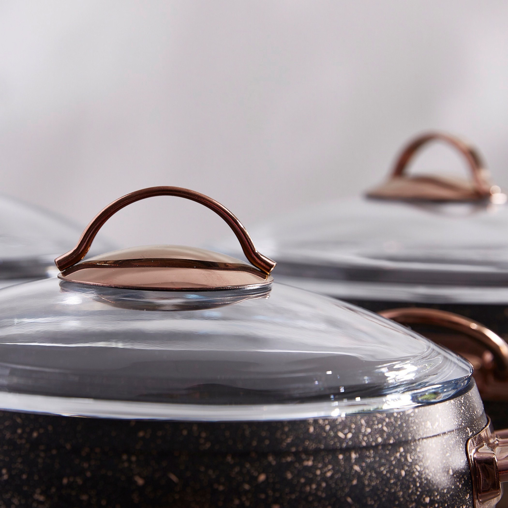 طقم أواني طهي ثقيلة مطليّة آمن للاستخدام في الفرن من لا كوتشينا -7 قطع-hbxkitchen-kitchenware-foodpreparation-image-8