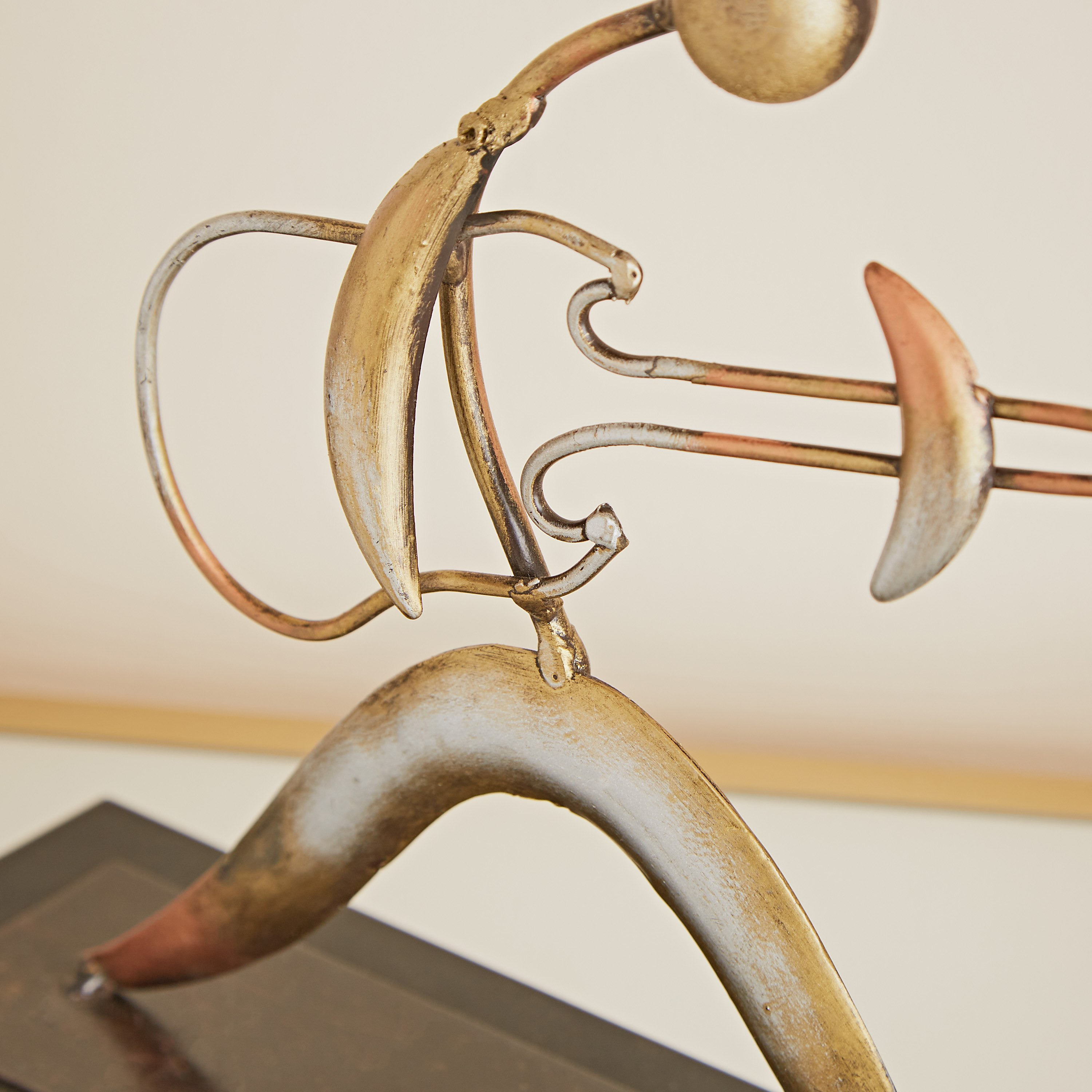 ديكور طاولة جيتار تجريدي من إيبيزا-hbxhomeware-homedecor-figurinesandornaments-image-3
