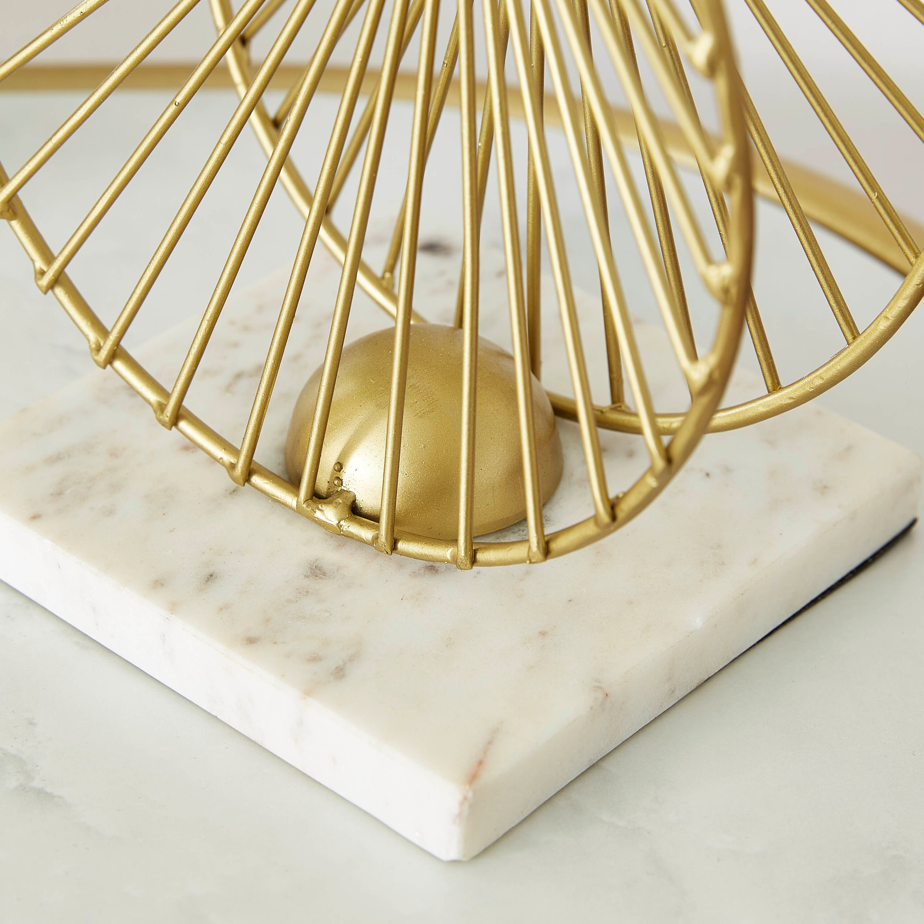 ديكور طاولة لوتس تجريدية من إيبيزا-hbxhomeware-homedecor-figurinesandornaments-image-3