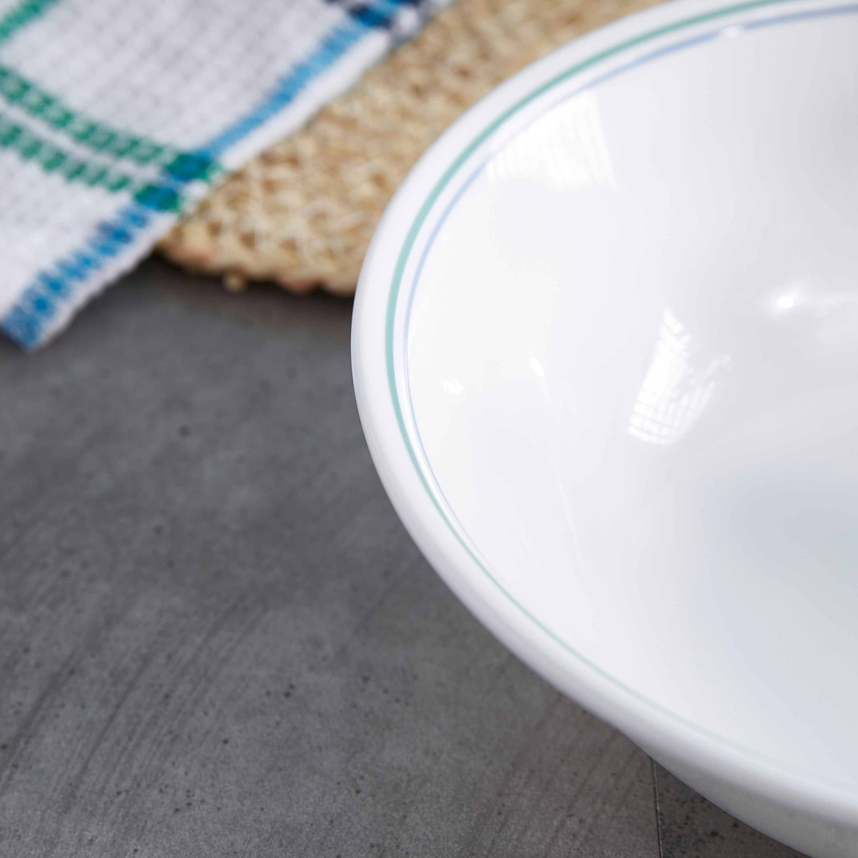 وعاء تقديم من كوريل كاونتري كوتاج - 22 سم-hbxdecorandfurnishings-tabletop-crockery-image-3