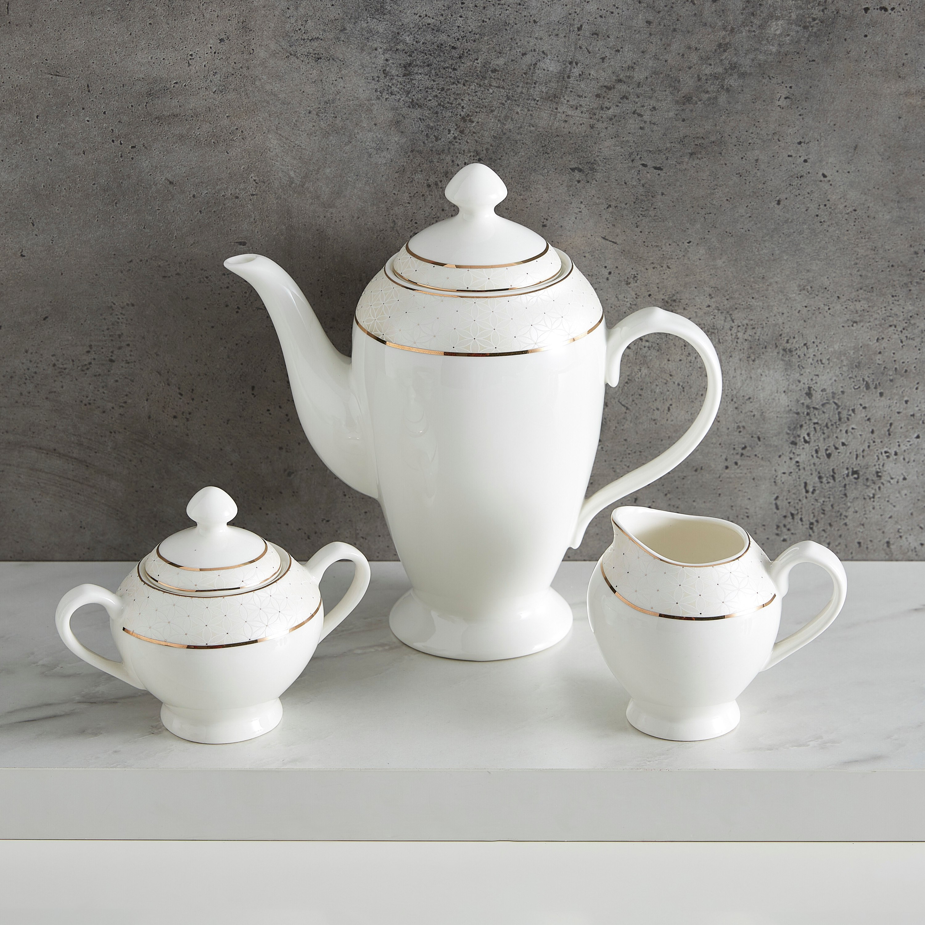 طقم مستلزمات مائدة بورسلين فيكتوريا من فيست 47- قطعة-hbxhomeware-hbxkitchen-image-2