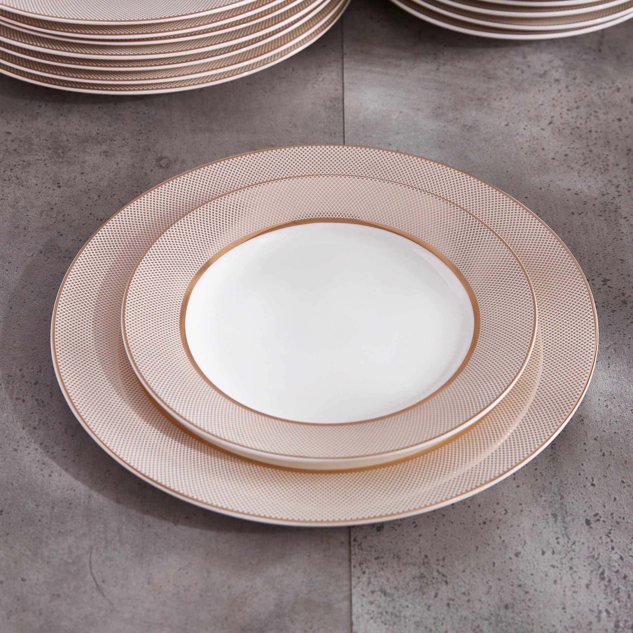 طقم مستلزمات مائدة بورسلين من فيست جرانديور 47- قطعة-hbxhomeware-hbxkitchen-image-5