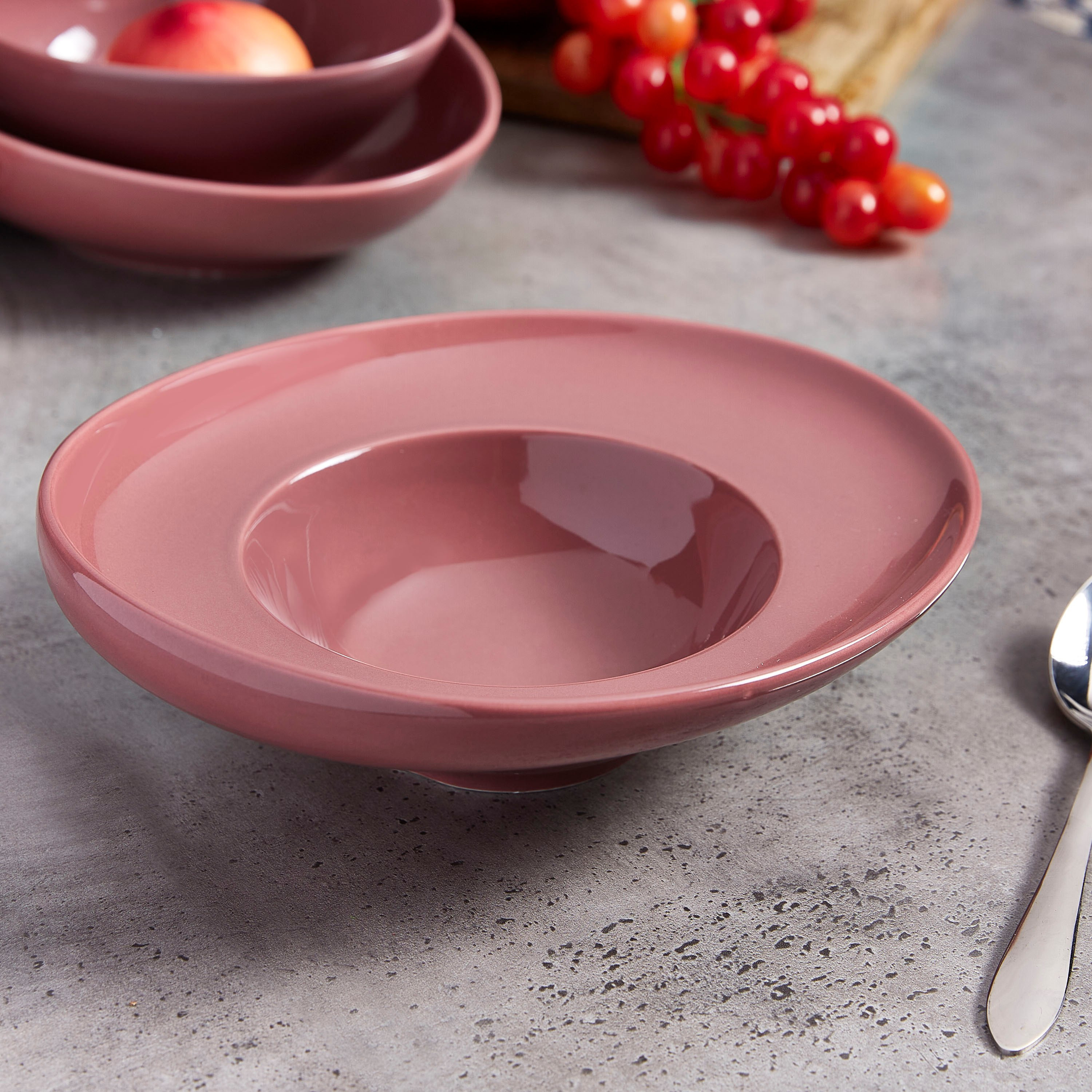 Feast Pasta Plate - 24 cm-hbxdecorandfurnishings-tabletop-crockery-image-1