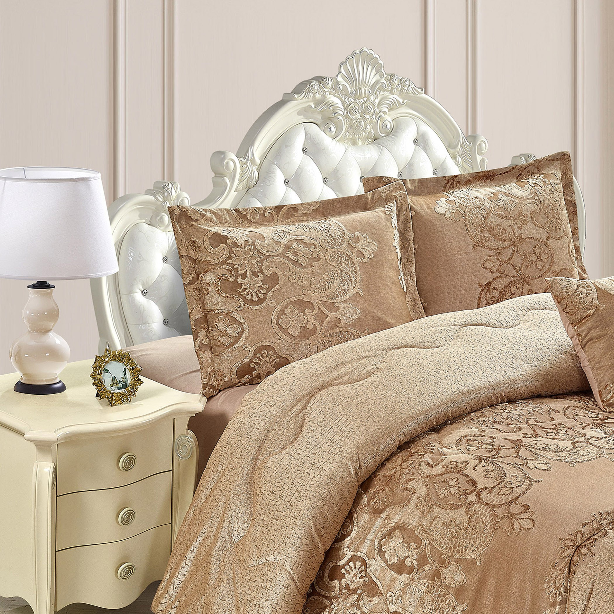 طقم لحاف كينج 5 قطع جاكار من لينا - 220x240 سم-hbxhomeware-hbxdecorandfurnishings-image-1
