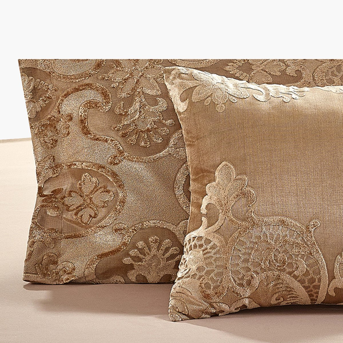 طقم لحاف كينج 5 قطع جاكار من لينا - 220x240 سم-hbxhomeware-hbxdecorandfurnishings-image-2