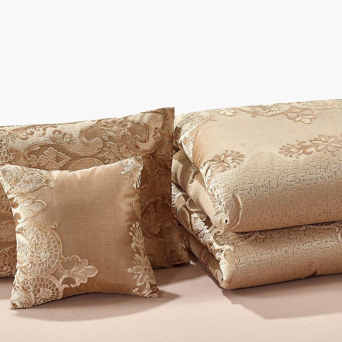 طقم لحاف كينج 5 قطع جاكار من لينا - 220x240 سم-hbxhomeware-hbxdecorandfurnishings-image-4