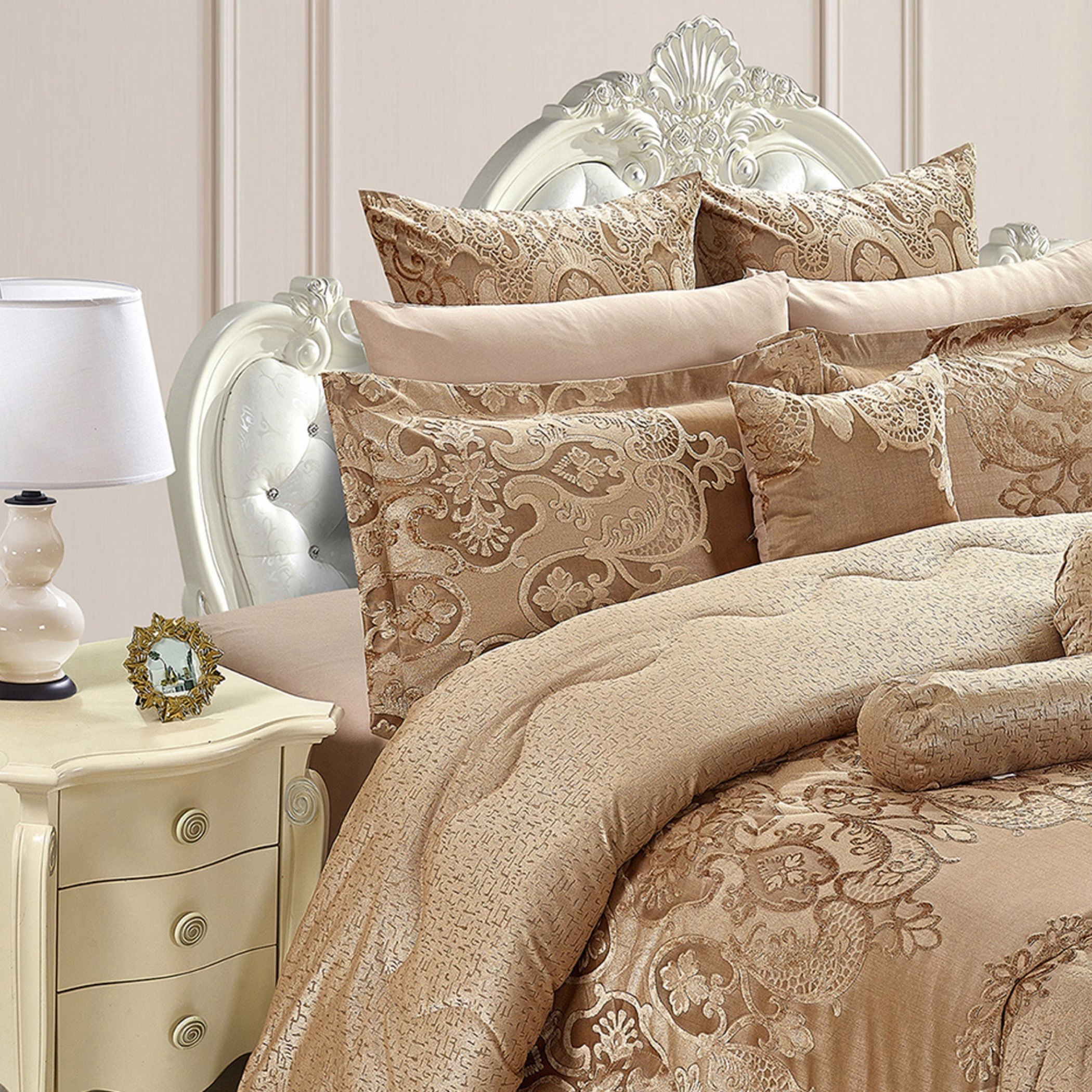 طقم لحاف سوبر كينج جاكار 12 قطعة من لينا- 240x240 سم-PROMO_HB_AE_B1G1_250925-image-1