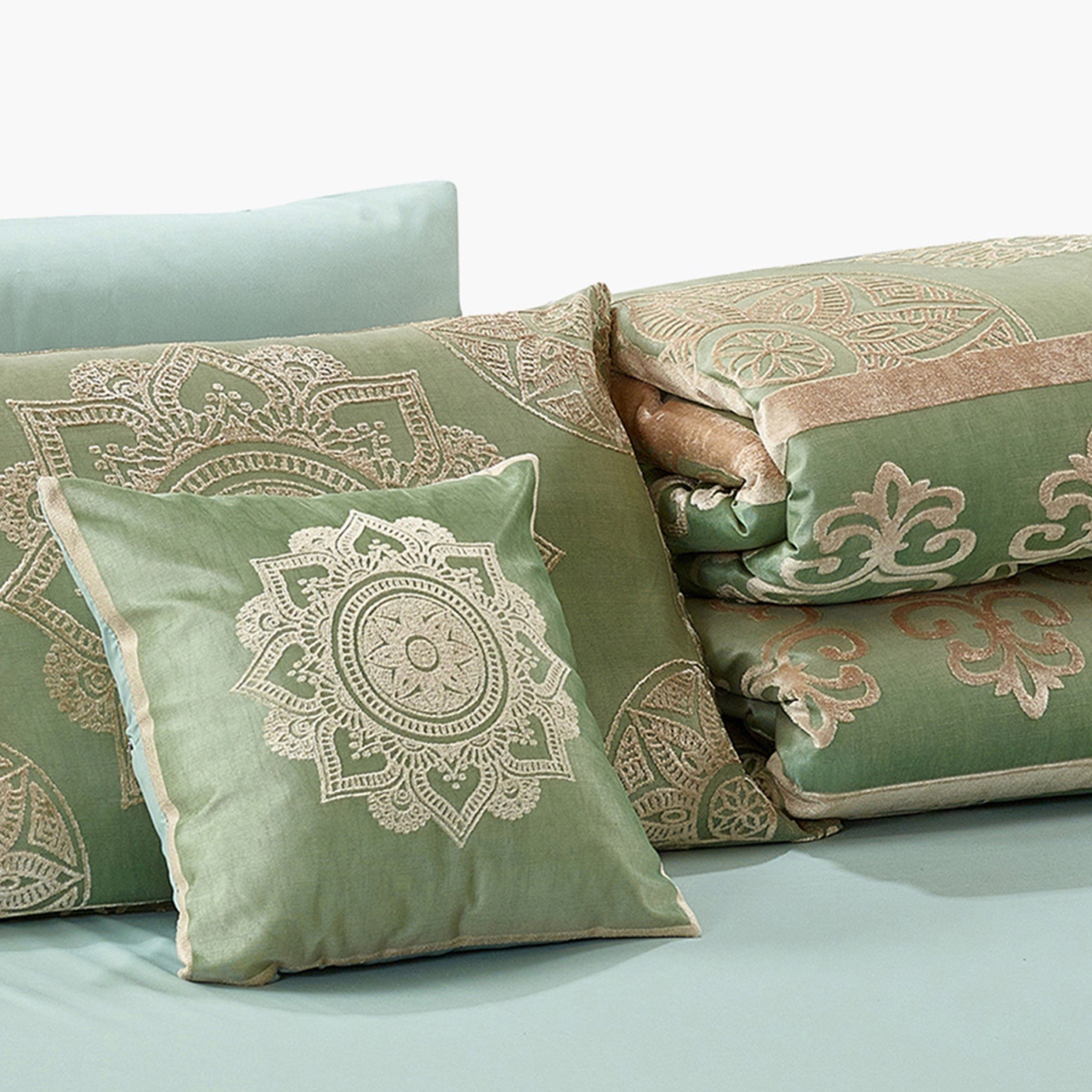 طقم لحاف جاكار كينج 10 قطع من هينا - 220x240 سم-hbxhomeware-hbxdecorandfurnishings-image-4