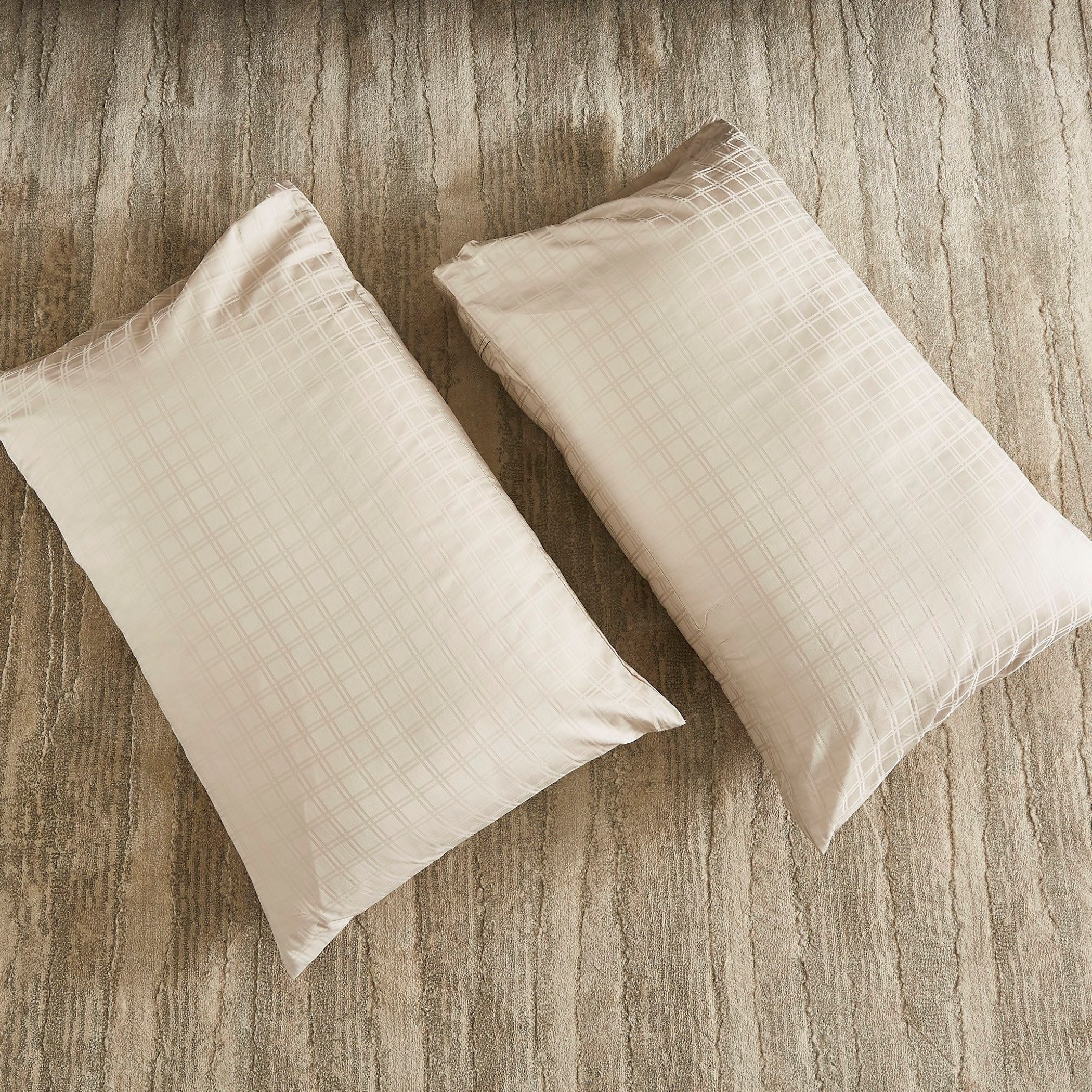 Newport Dobby Satin King 5-Piece Comforter Set  - 220x240 cm-hbxhomeware-hbxdecorandfurnishings-image-7