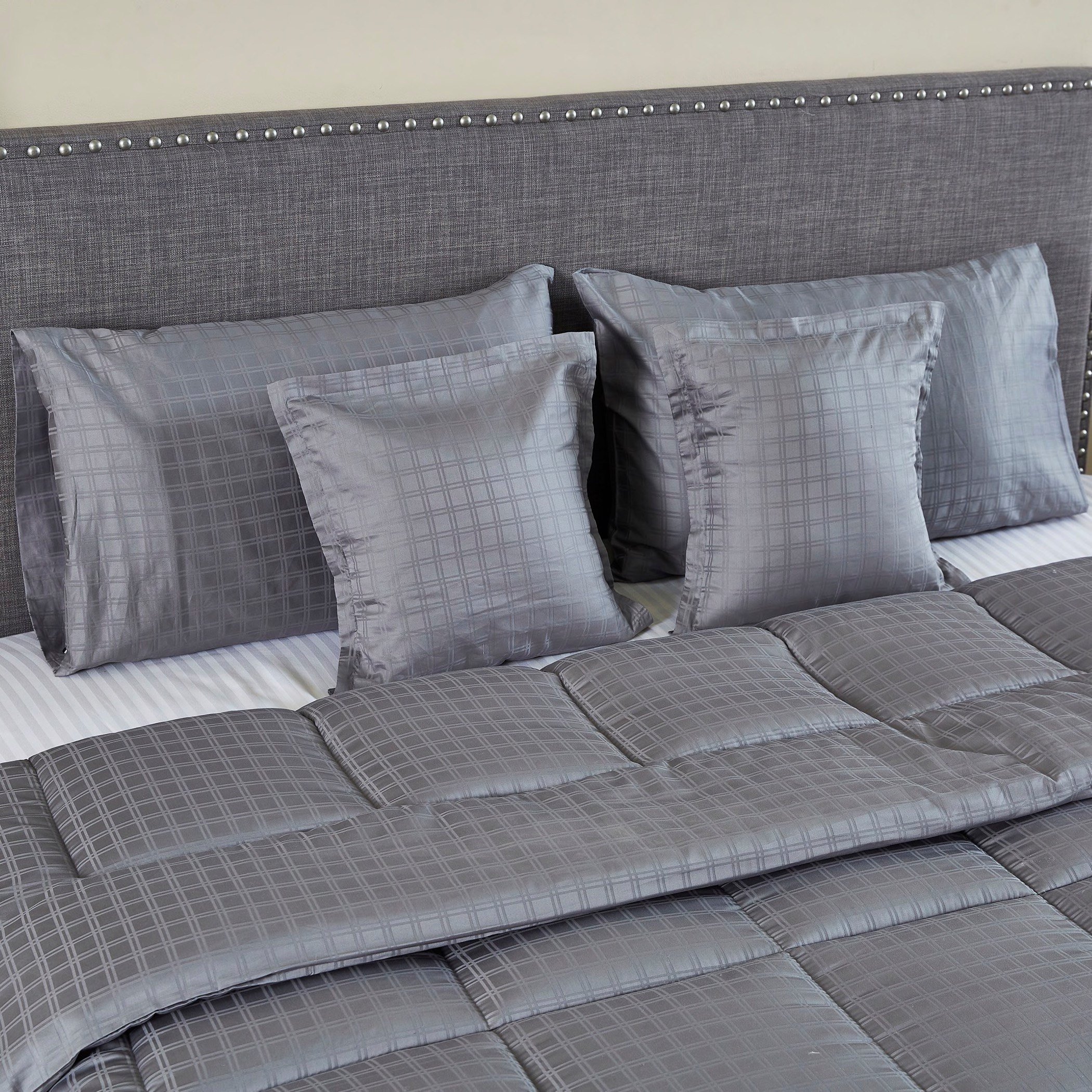 Newport Dobby Satin King 5-Piece Comforter Set  - 220x240 cm-hbxhomeware-hbxdecorandfurnishings-image-5