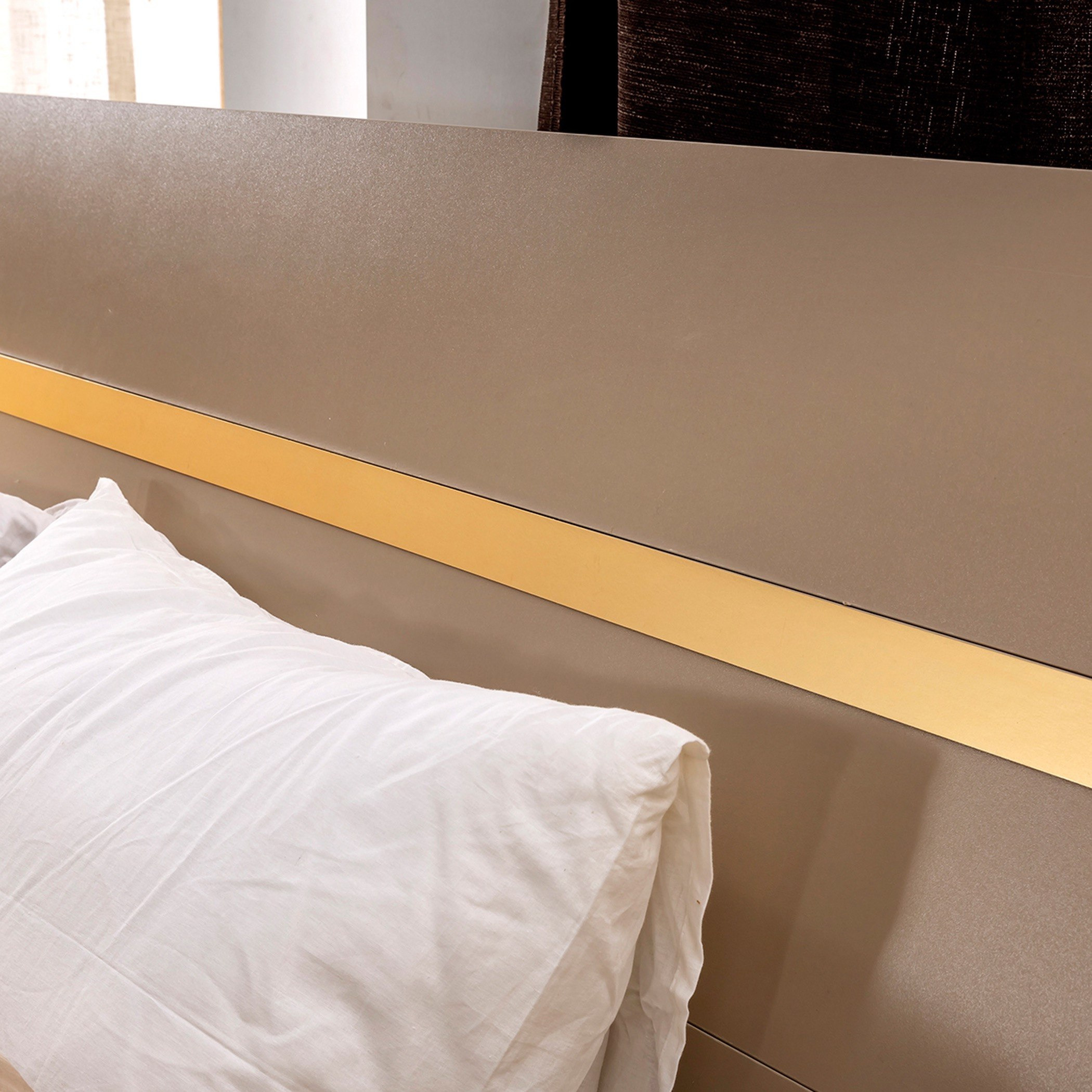 طقم غرفة نوم كينج 5 قطع من دافني -  180x200 سم-hbxbedroom-bedsandbedsets-bedroomsets-king-image-14